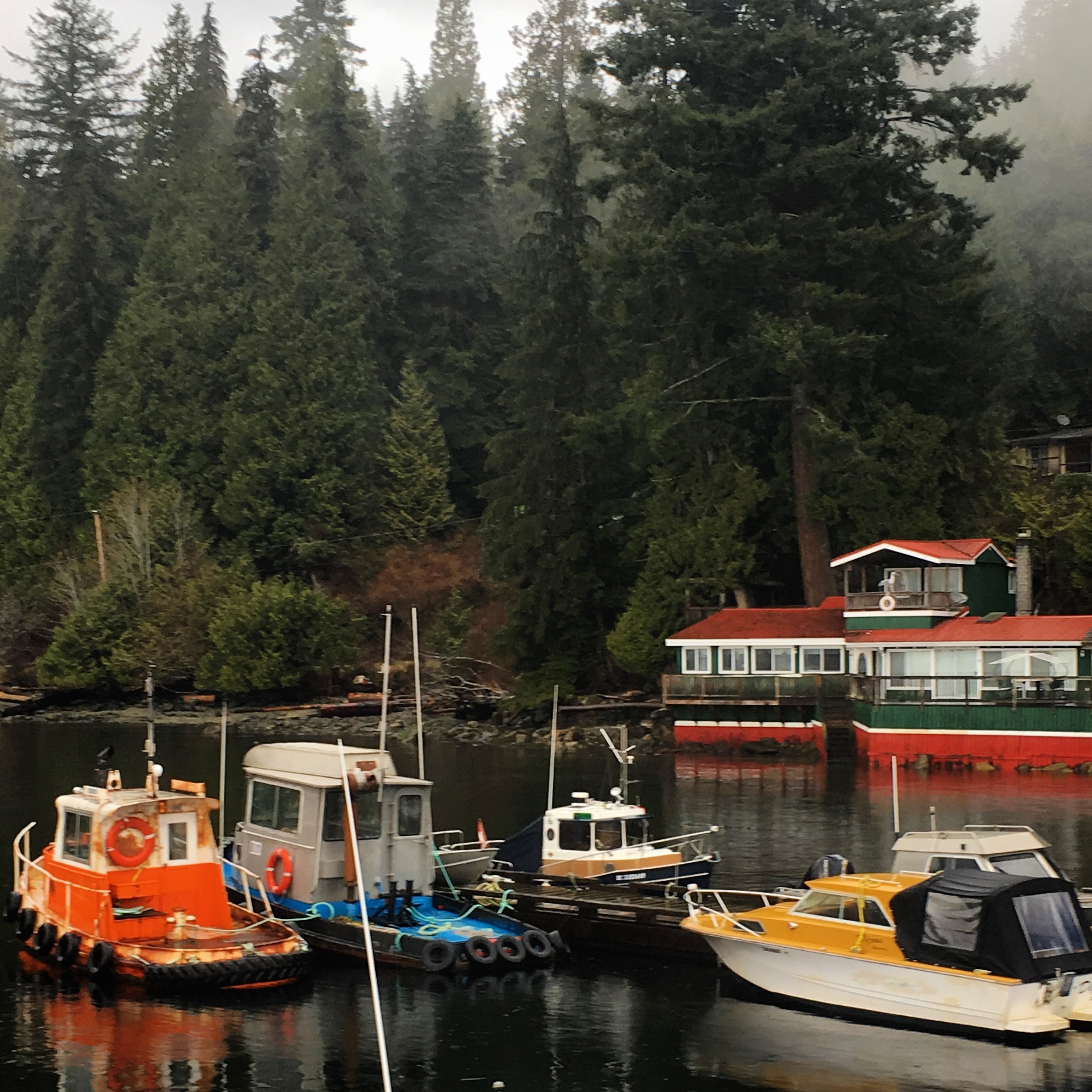 boats on gambier island