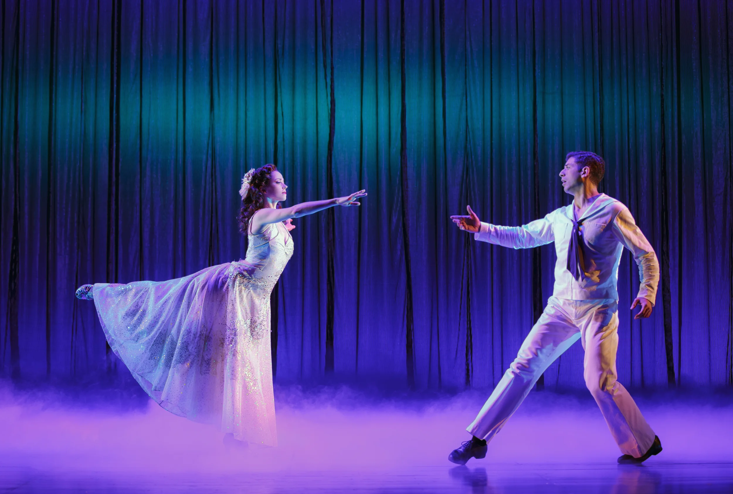 OnTheTown0054r.jpg