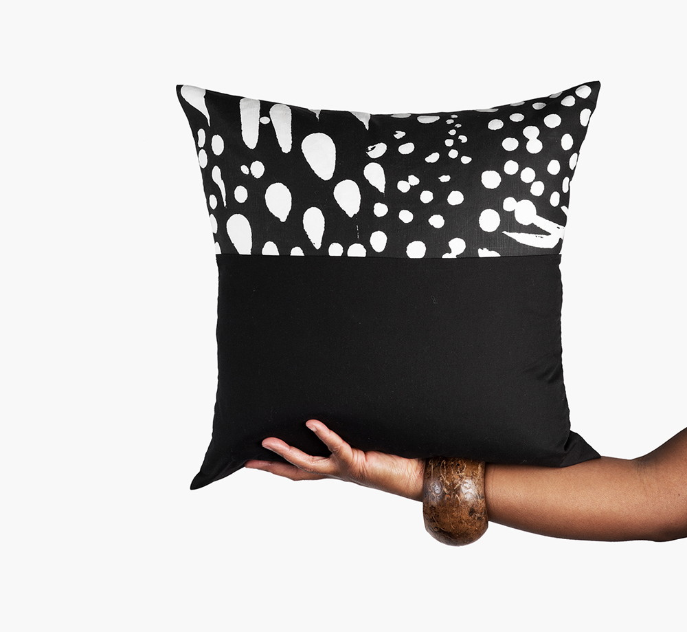 tafui-cushion-tafui-2.jpg