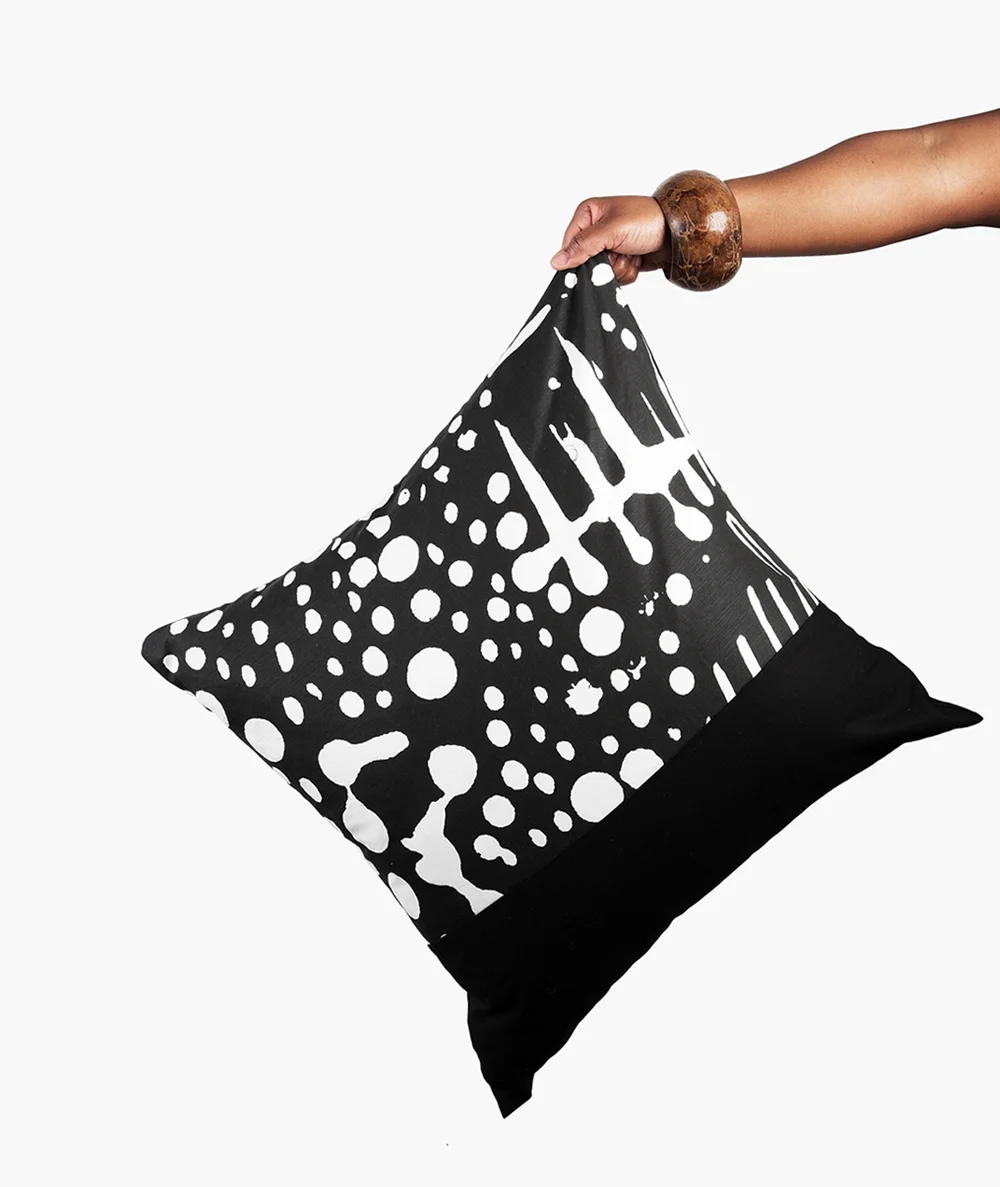 TAFUI-FRECKELED-CHARCOAL-PILLOW.jpg