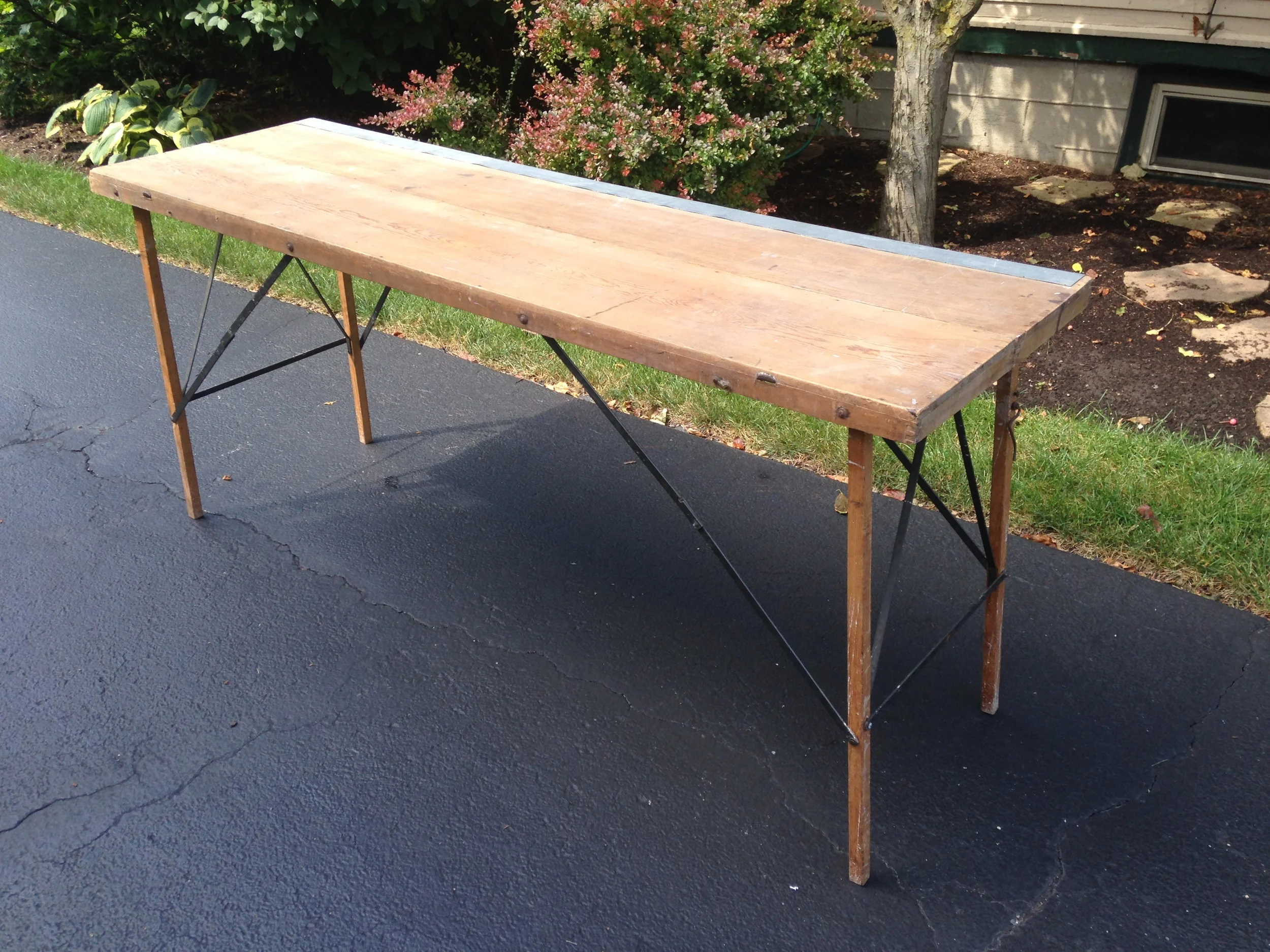 Vintage Wallpaper Table