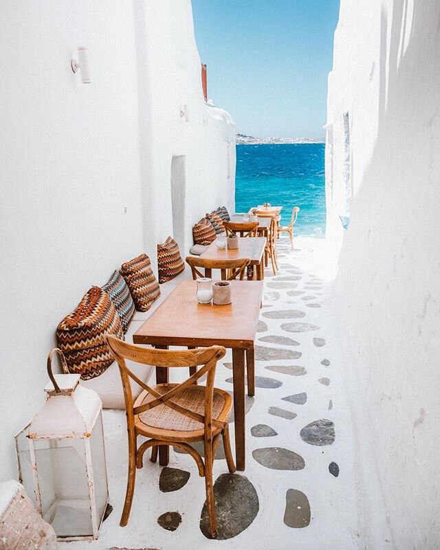 GREECE 🇬🇷- The sun-drenched island of Mykonos in the Aegean has long been considered one of the most elegant island holiday destinations in Greece. For some, Mykonos is just a photo/Instagram opportunity, A place to take a selfie to prove that you&