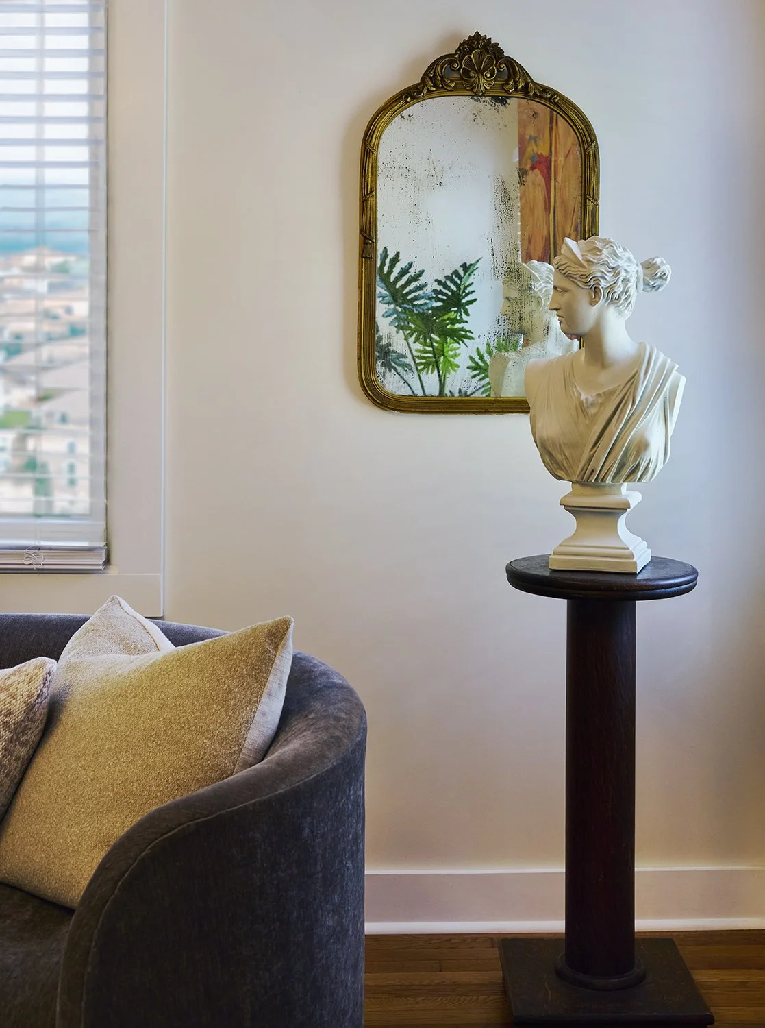 2515 W Club.1464 WEB.jpg