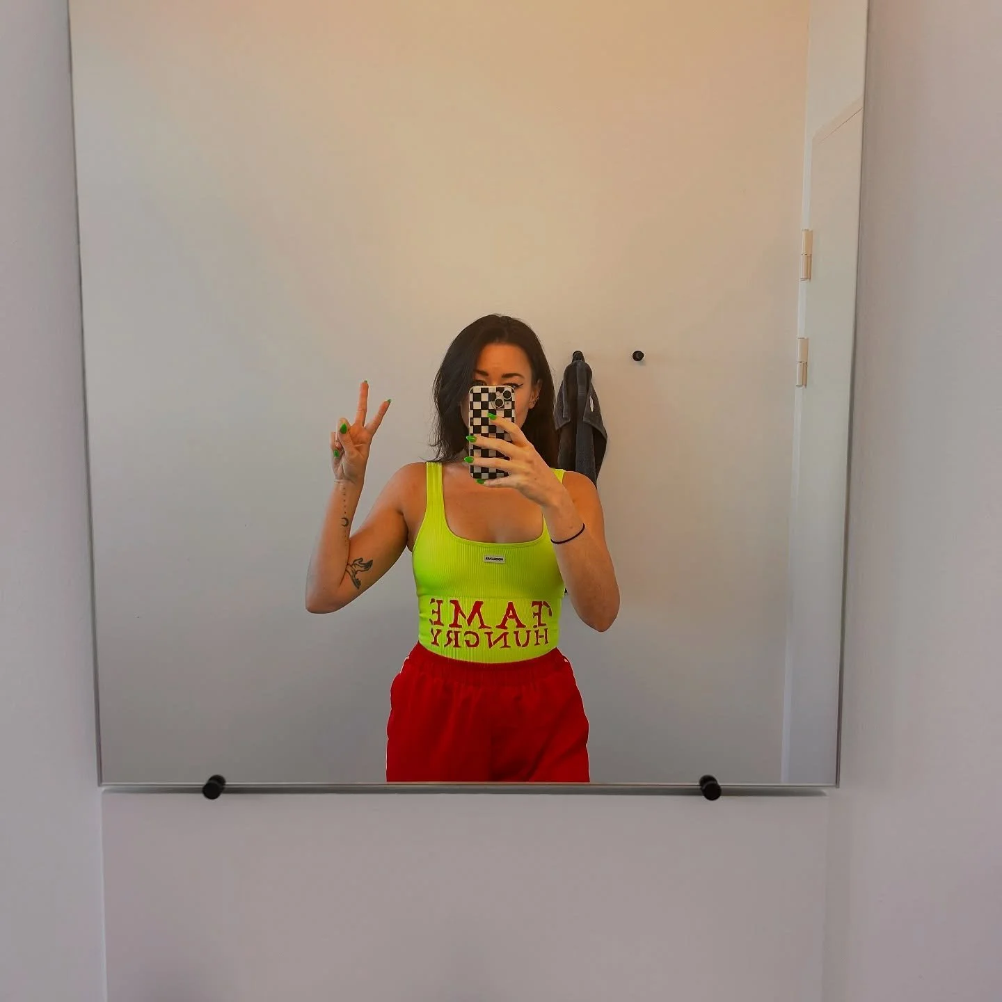 chaotic collection of some recent moments that felt good enough for the grid 

&hellip;feat FRIENDS! TOUR LIFE! PERFORMING IN AN OLD PRISON! STANDING OVATIONS! RAMMSTEIN! THAT TIME SOMEONE ON THE INTERNET COMPARED ME TO ANDY KAUFMAN! WORKING ON GORGE