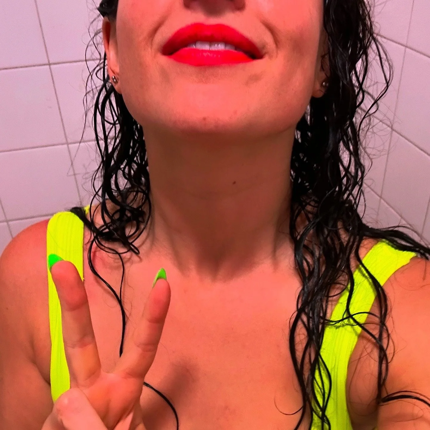 new york we love u!!!! 🍎🗽

A massive thank you to @sohoplayhousenyc, all our incredible audiences and my wonderful team for making this an absolute trip of a lifetime putting FAMEHUNGRY in front of NY audiences (including some wildddd timing politi