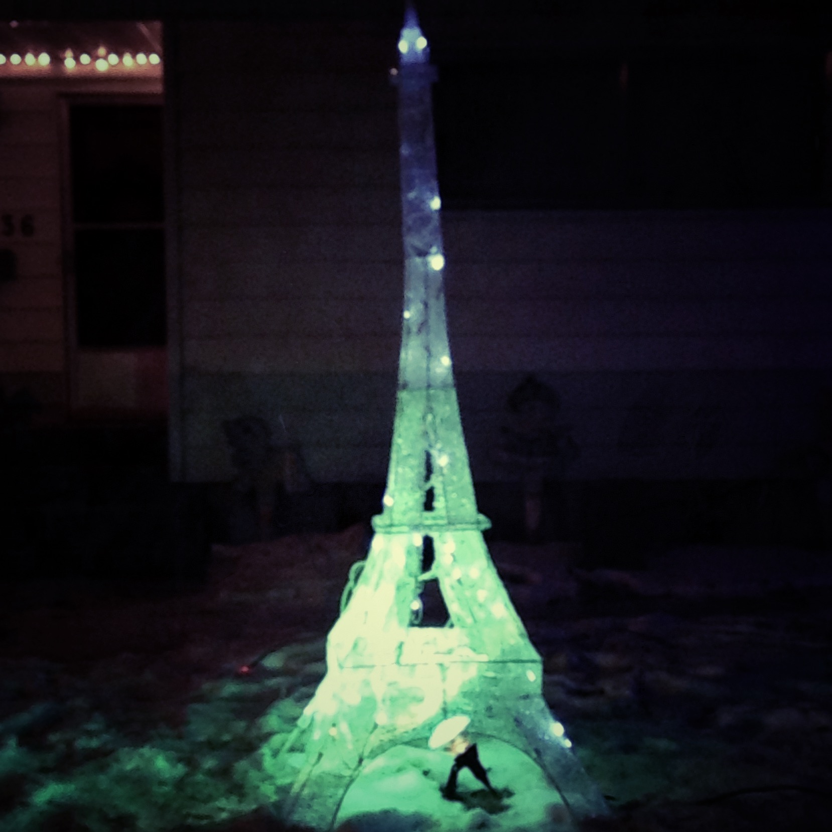 Mediocre effort IMO, but we do love paris around these parts.