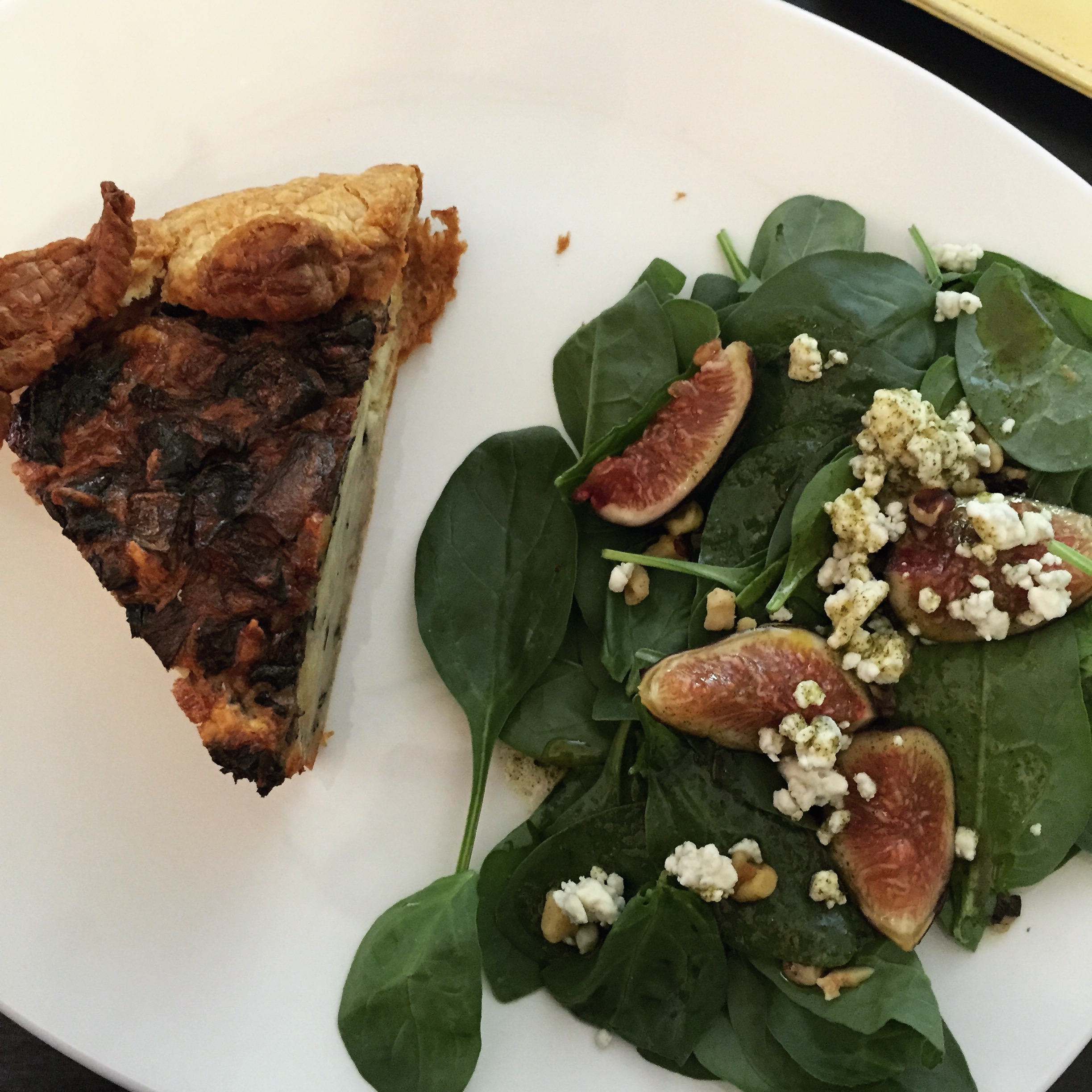 Yes, those ARE figs on my salad!!