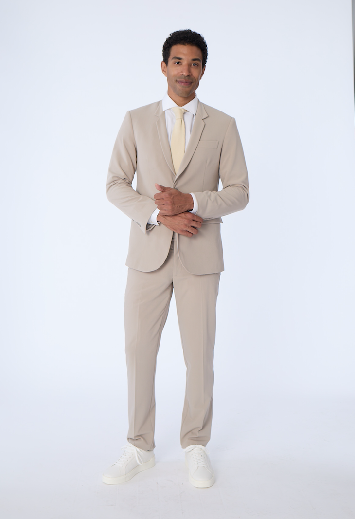 JACKET 416 / SHIRT 7011 / PANTS 203 / TIE 1448