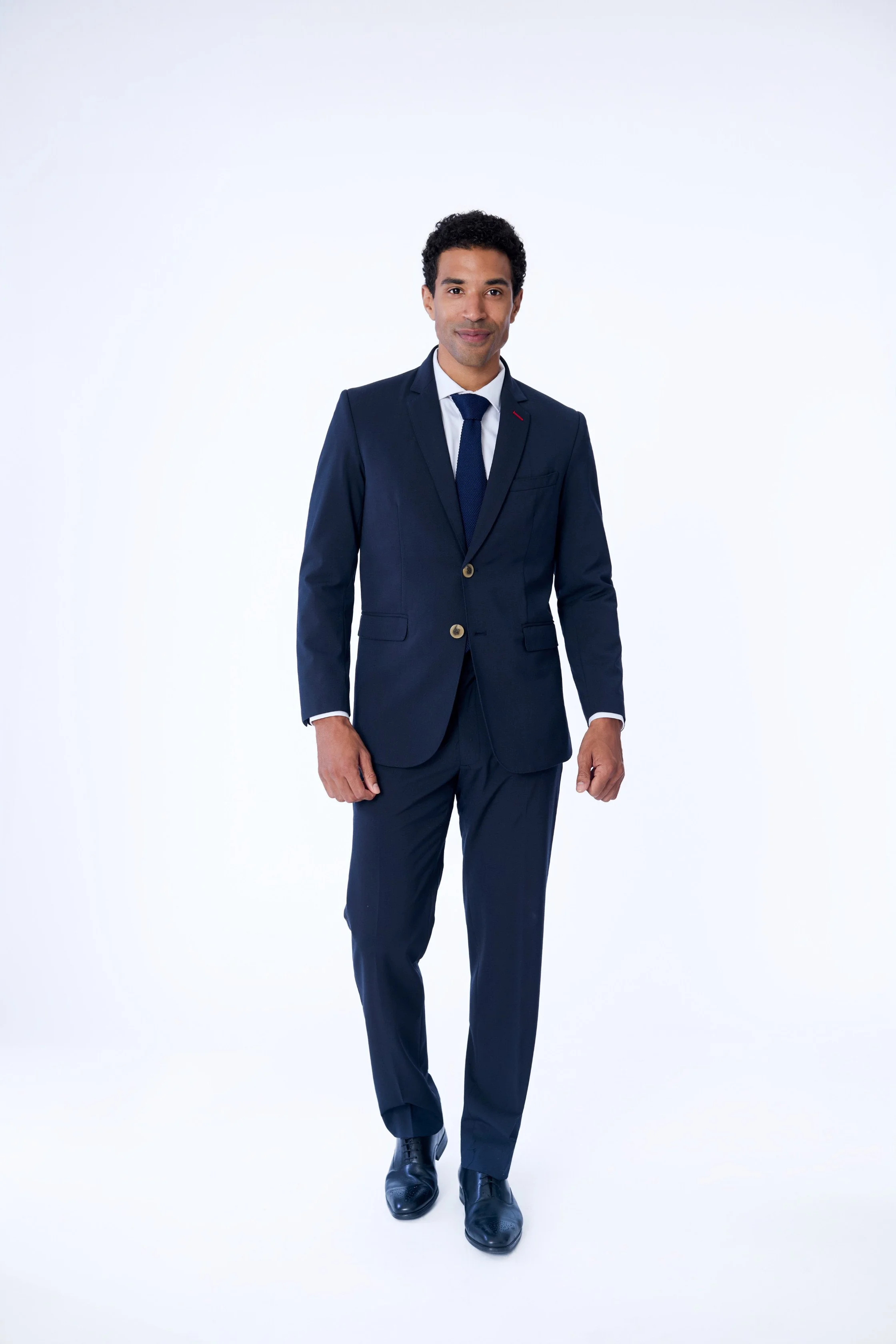 JACKET 414 / SHIRT 7011 / PANTS 297 / TIE 1448