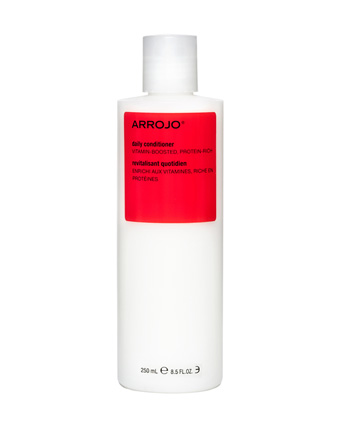 DAILY SHAMPOO Our anti-oxidizing vitamin rich cleanser is lightly scented with organic rhubarb extracts. Keeps hair clean, balanced and refreshed. Gentle enough for daily use without the build-up of harsh irritants or residue. Directions: Wet hair, lather in palms, apply at roots, massaging through to ends and rinse.