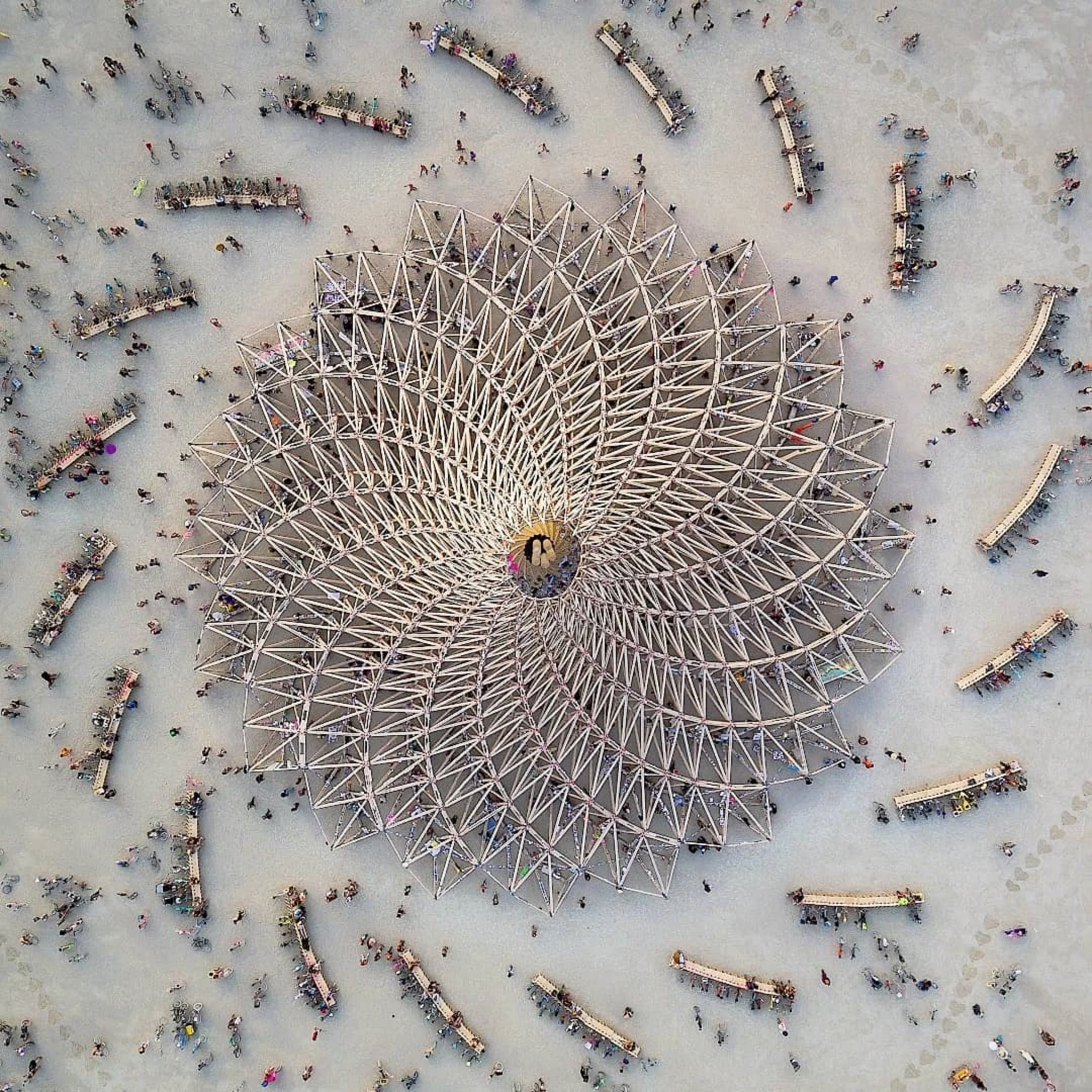 Arthur Mamou-Mani + Aaron Porterfield