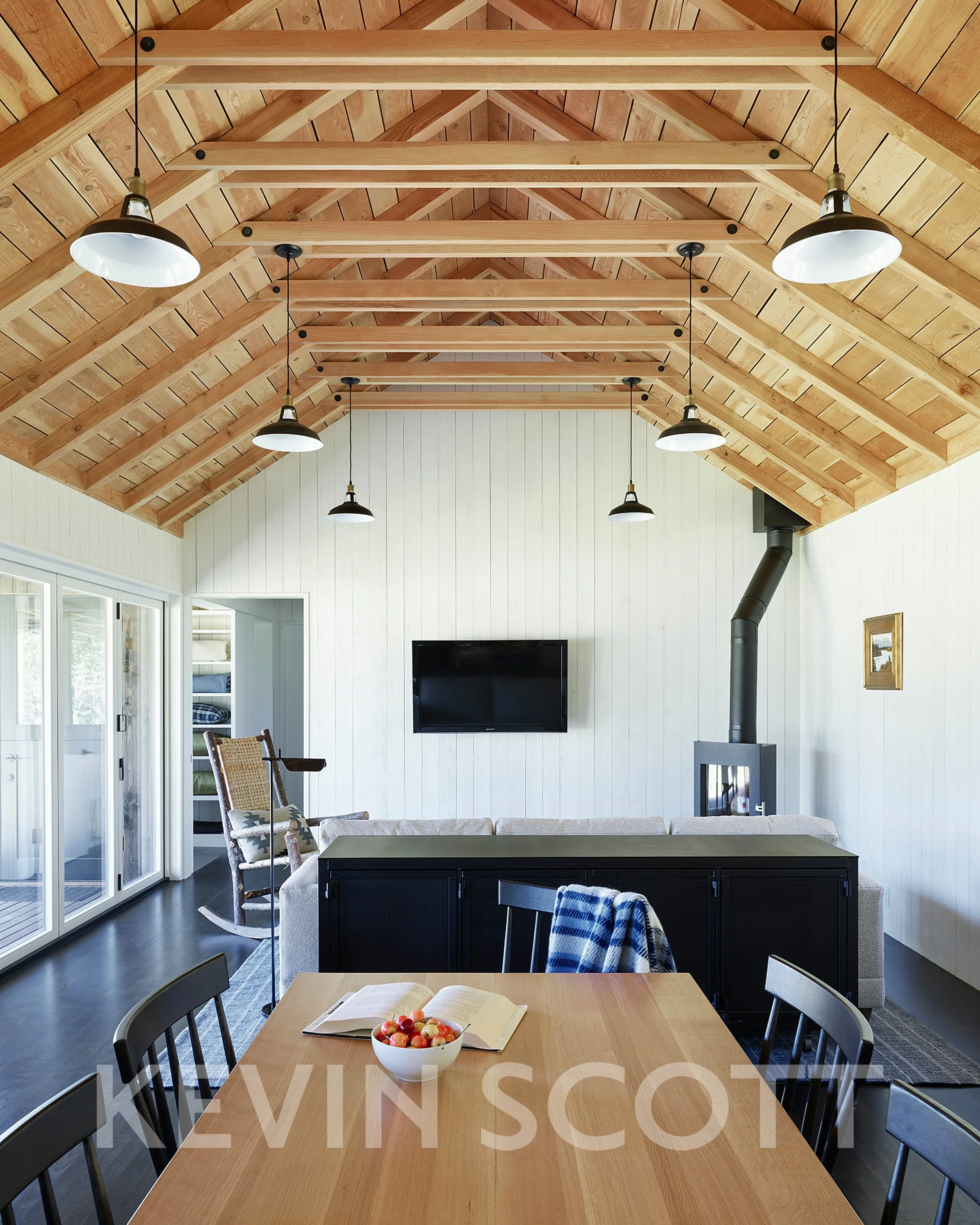 (c) Kevin Scott - Aigle Point.jpg