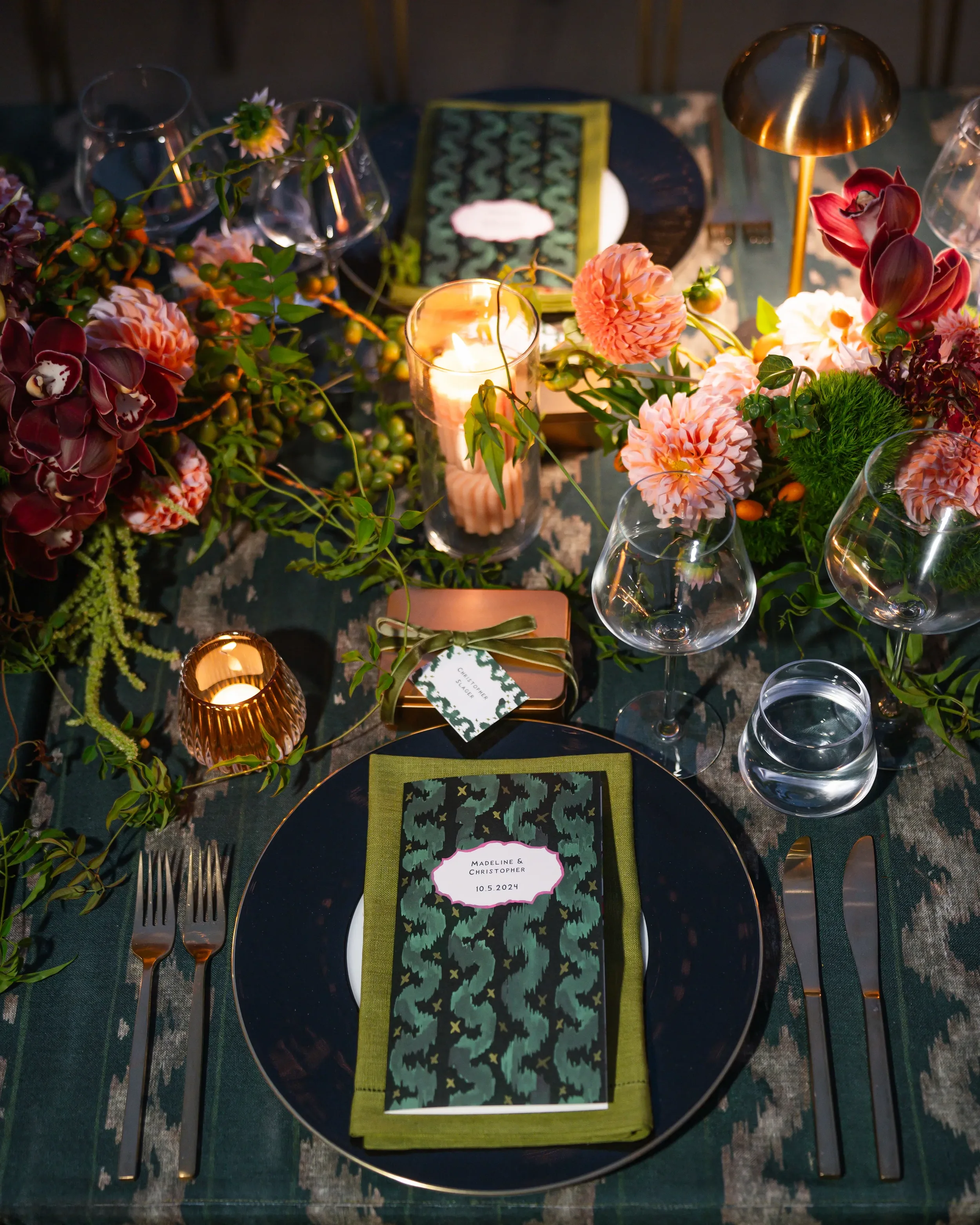 madeline and christopher stef cove wedding close up dinner table.webp