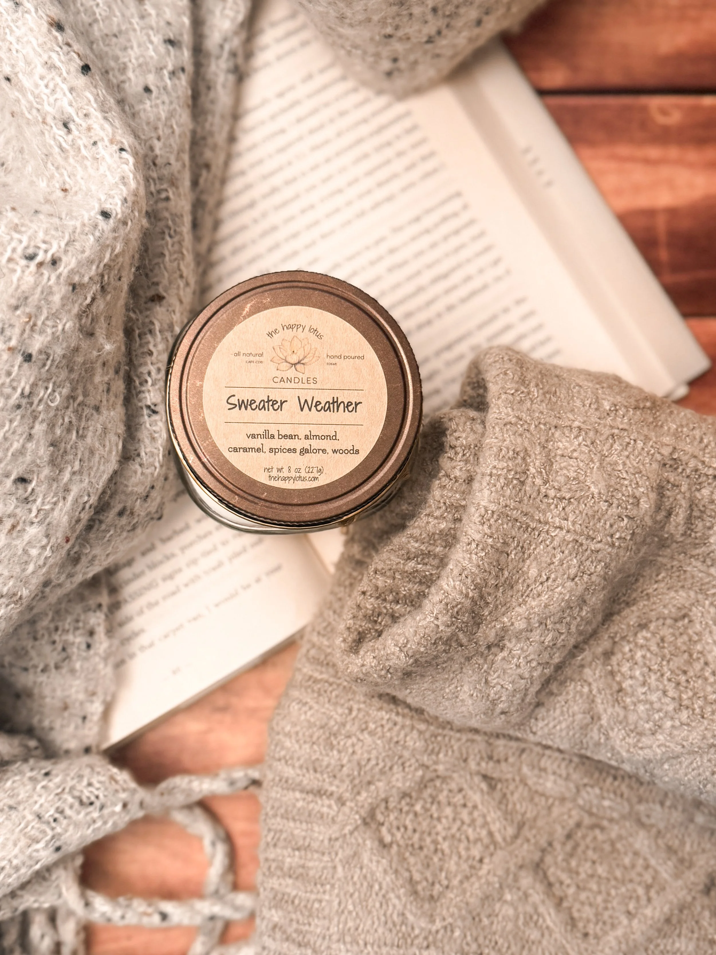 The_Happy_Lotus_Candles_Sweater_Weather_Scent_2026_7.jpg.jpg