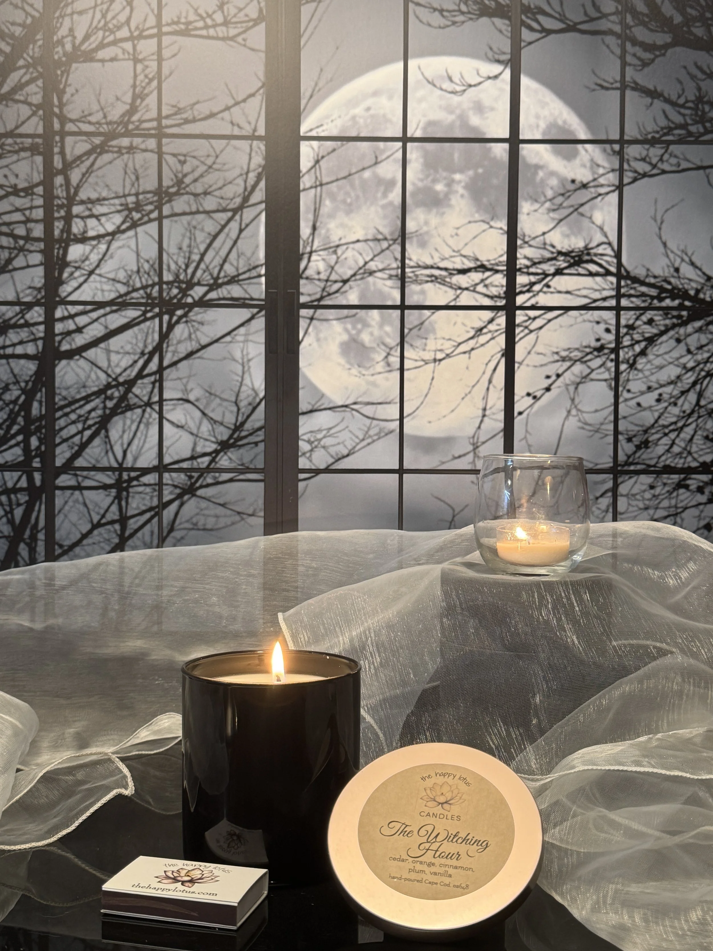 The_Happy_Lotus_Candles_Witching_Hour_Scent_5.jpg.JPEG