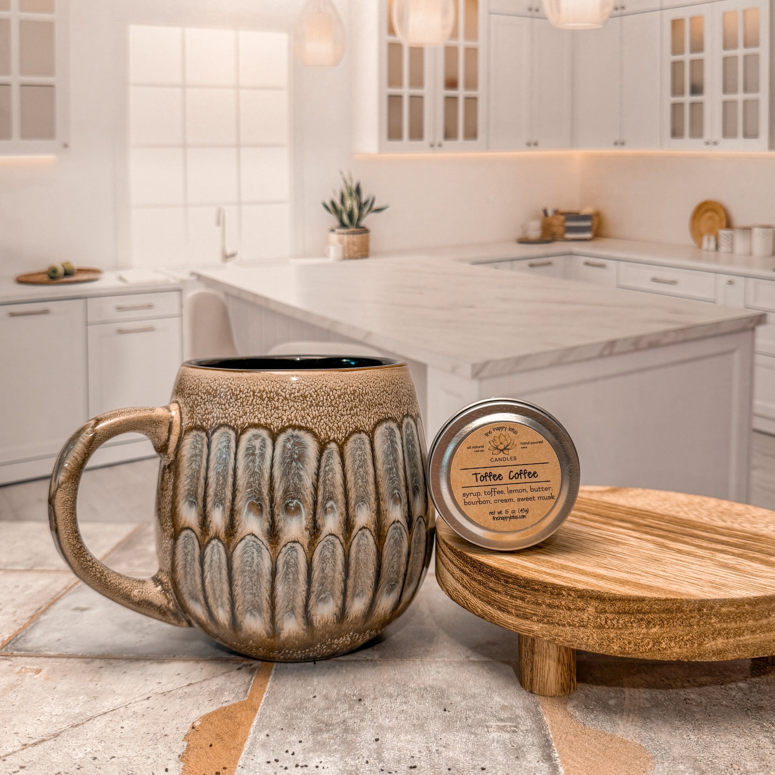 The_Happy_Lotus_Candles_Toffee_Coffee_Scent_13.jpg.jpg