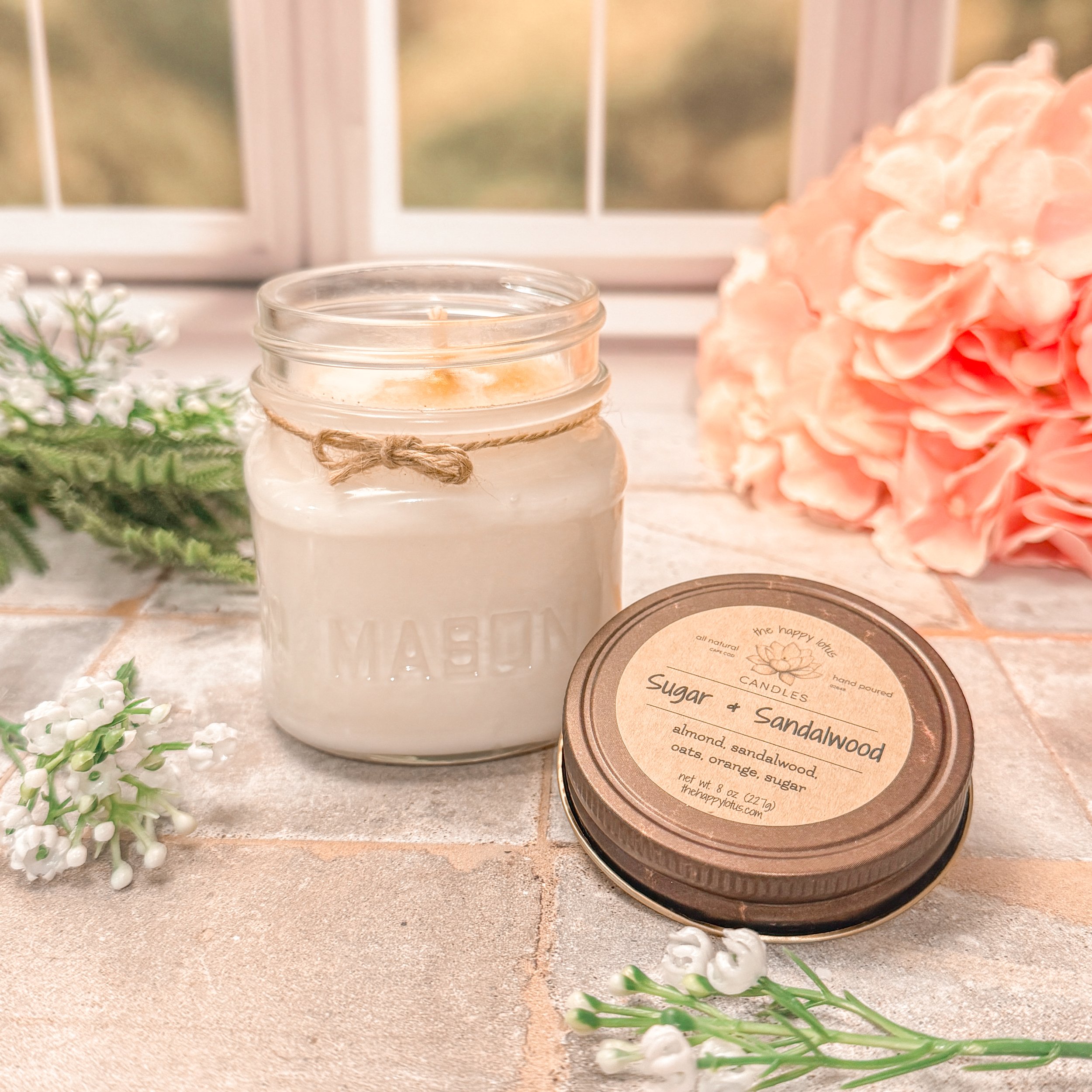 The_Happy_Lotus_Candles_Sugar_Sandalwood_Scent_3.jpg.JPEG
