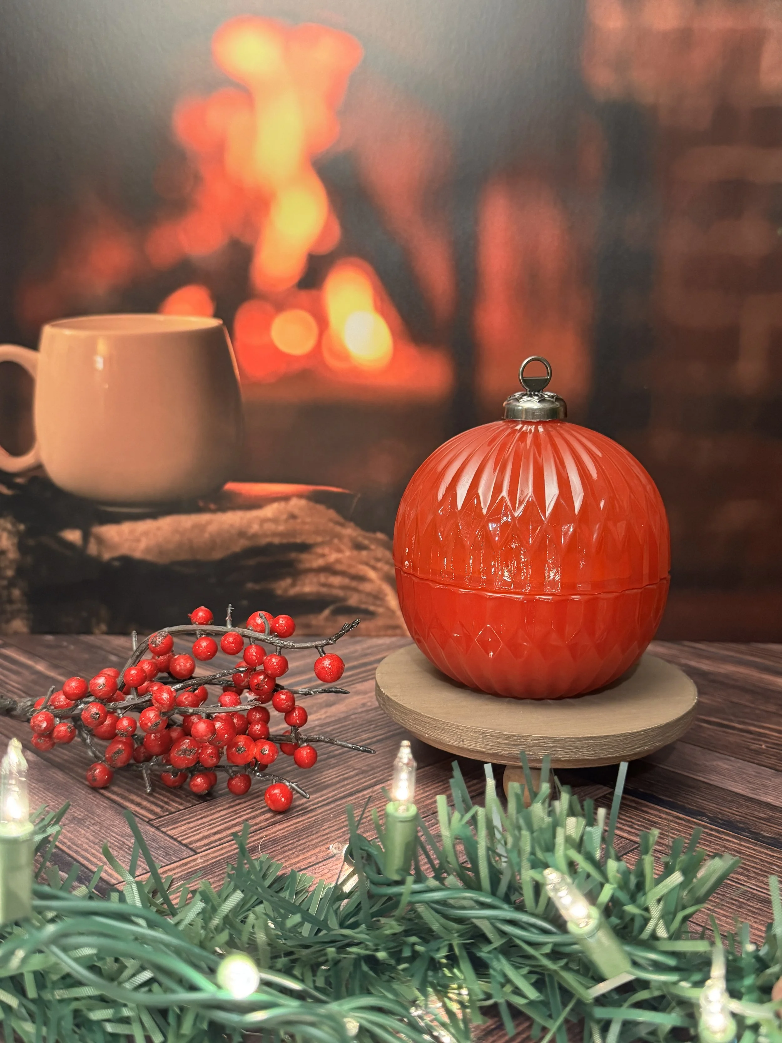 THL_Red_Glass_Ornament_5.jpg.JPG