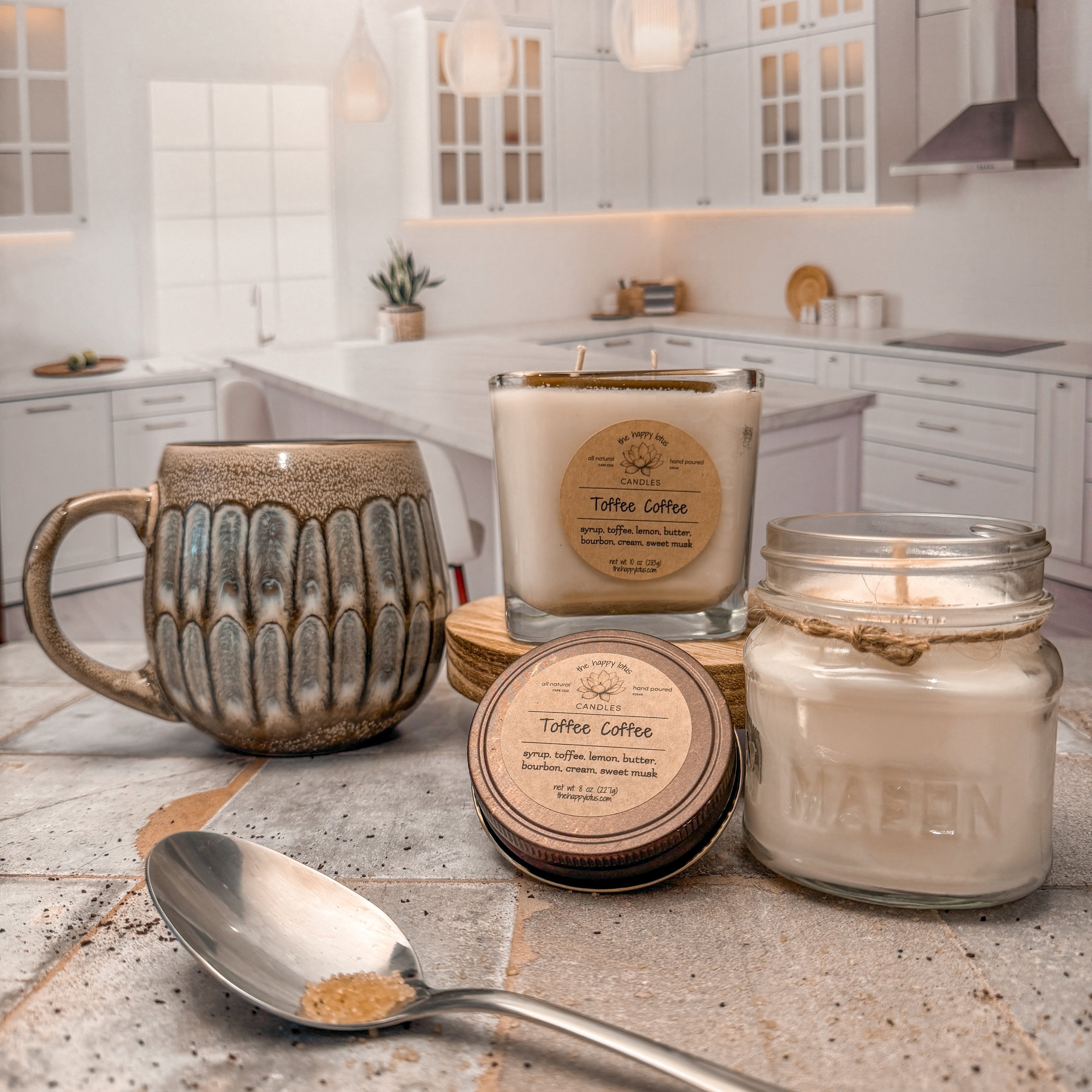 The_Happy_Lotus_Candles_Toffee_Coffee_Scent_5.jpg.jpg