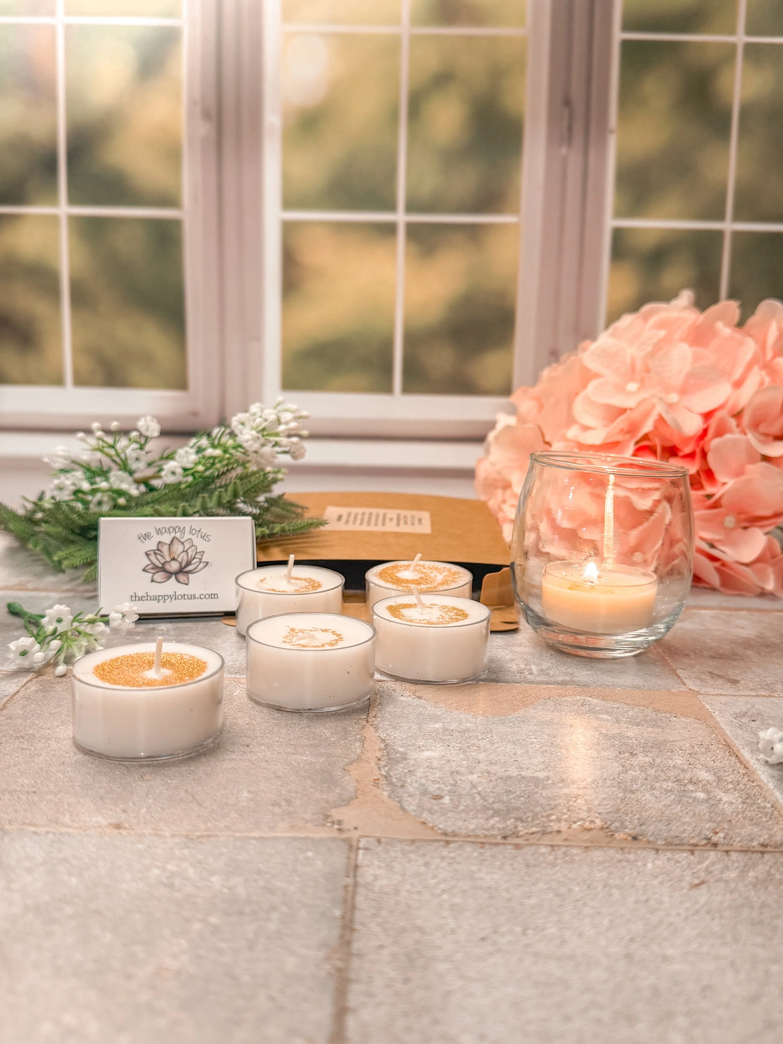 The_Happy_Lotus_Candles_Tealights_2.jpg.JPG