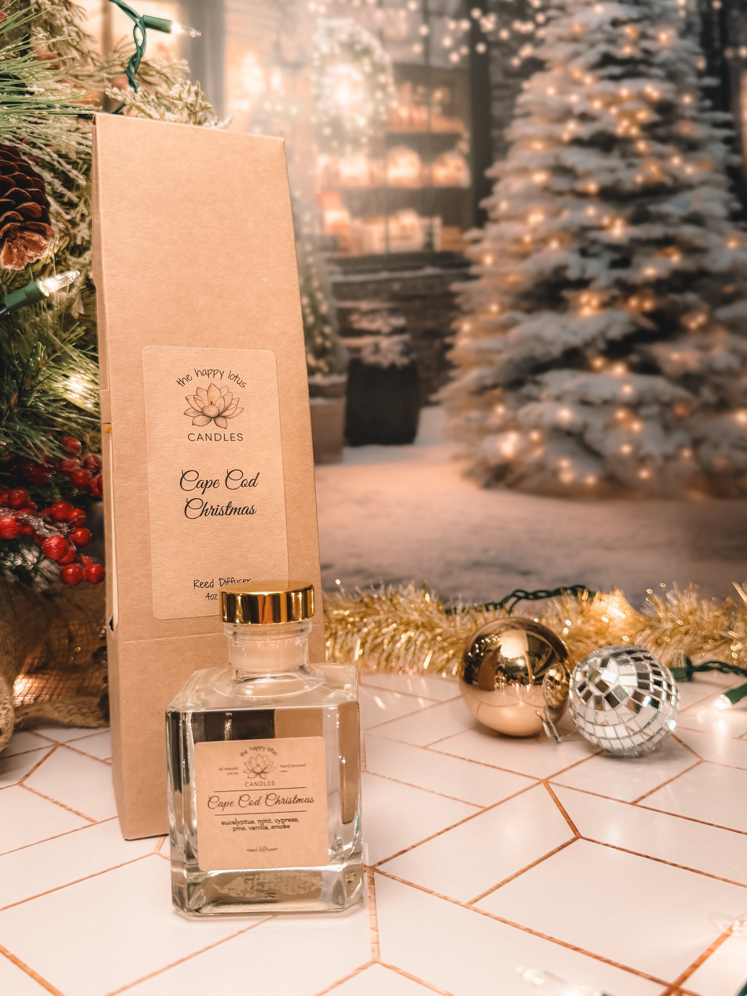 The_Happy_Lotus_Candles_4oz_Reed_Diffusers_Cape_Cod_Christmas_Scent_4.jpg.JPG