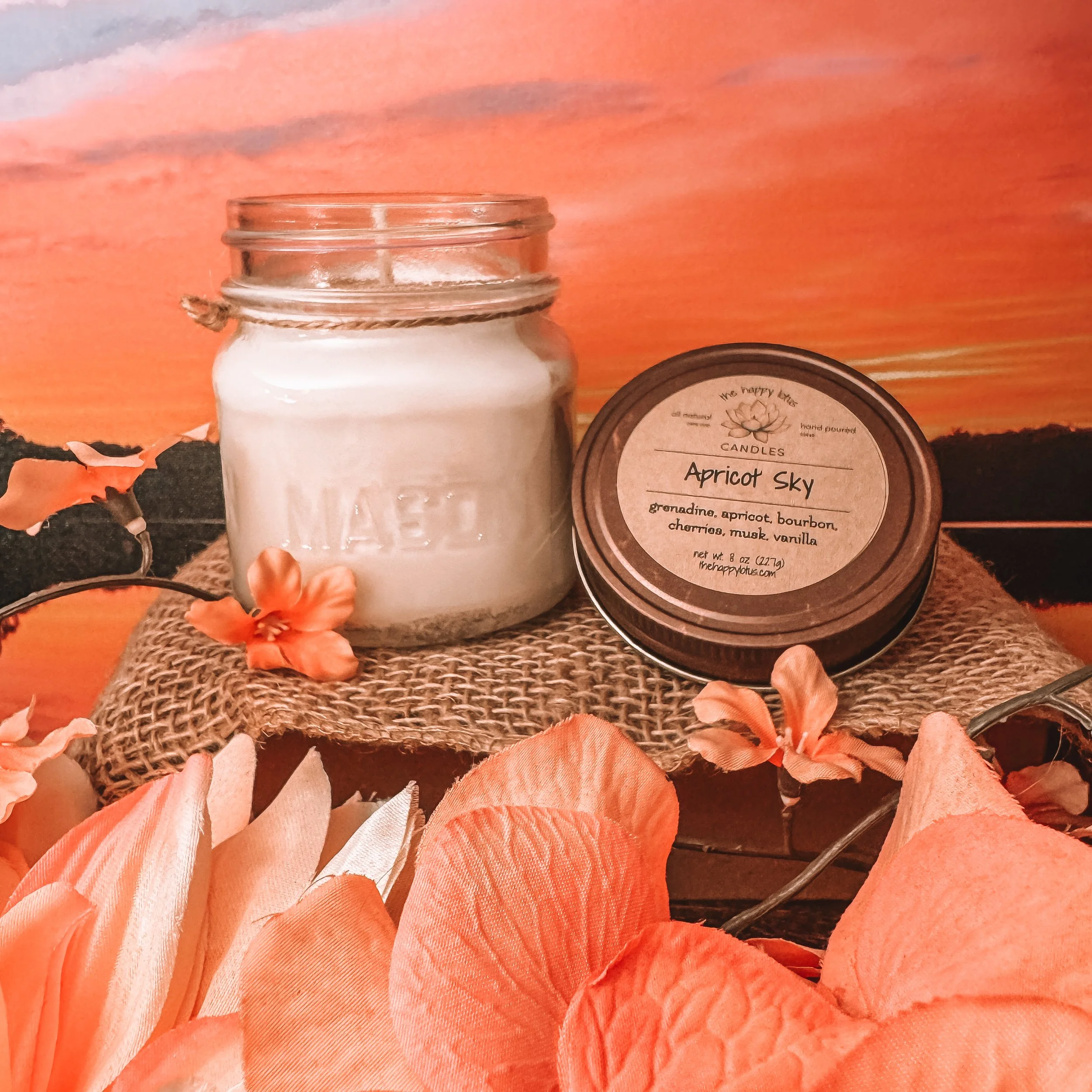 The_Happy_Lotus_Candles_Apricot_Sky_Scent_4.jpg.jpg