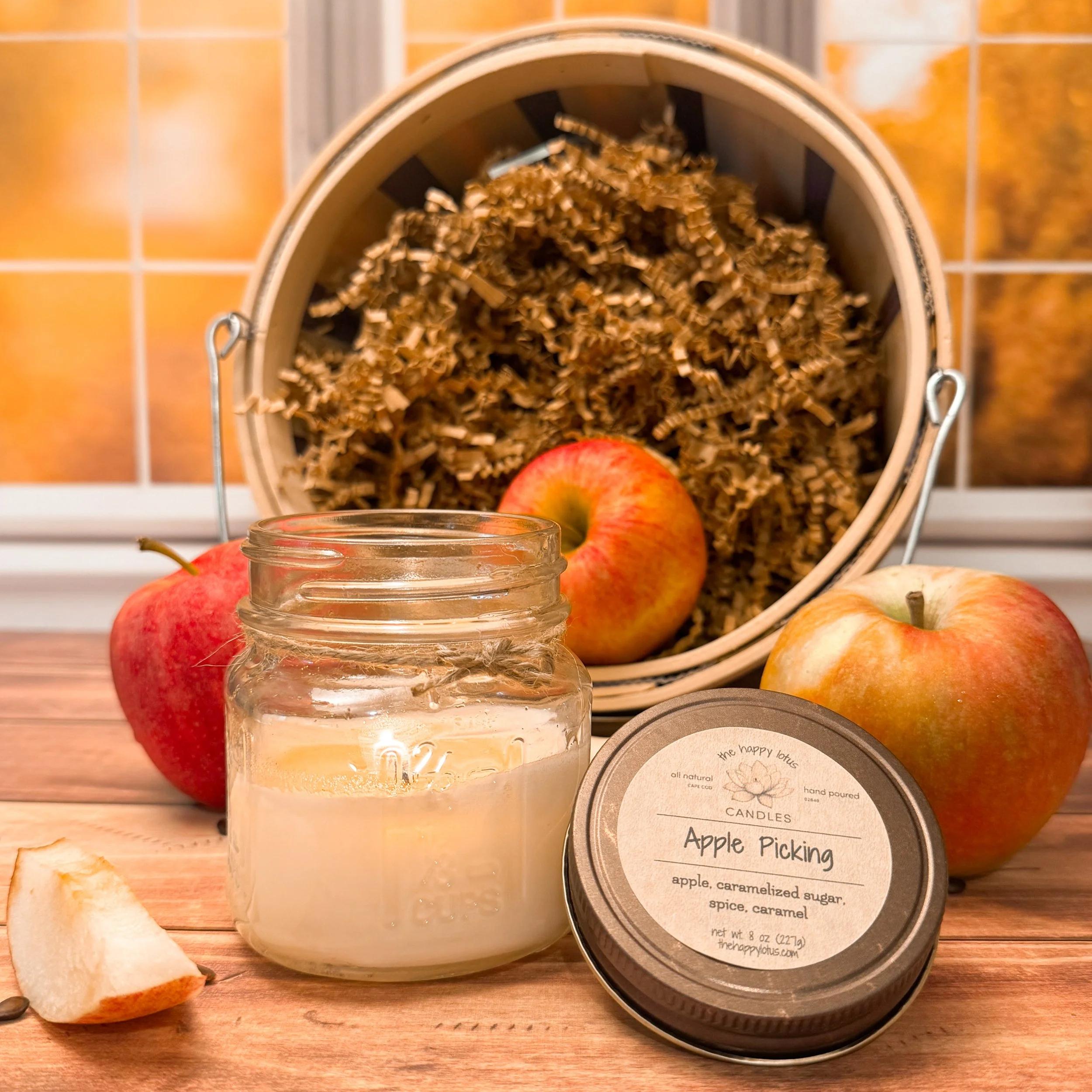 The_Happy_Lotus_Candles_Apple_Picking_26_3.jpg.jpg