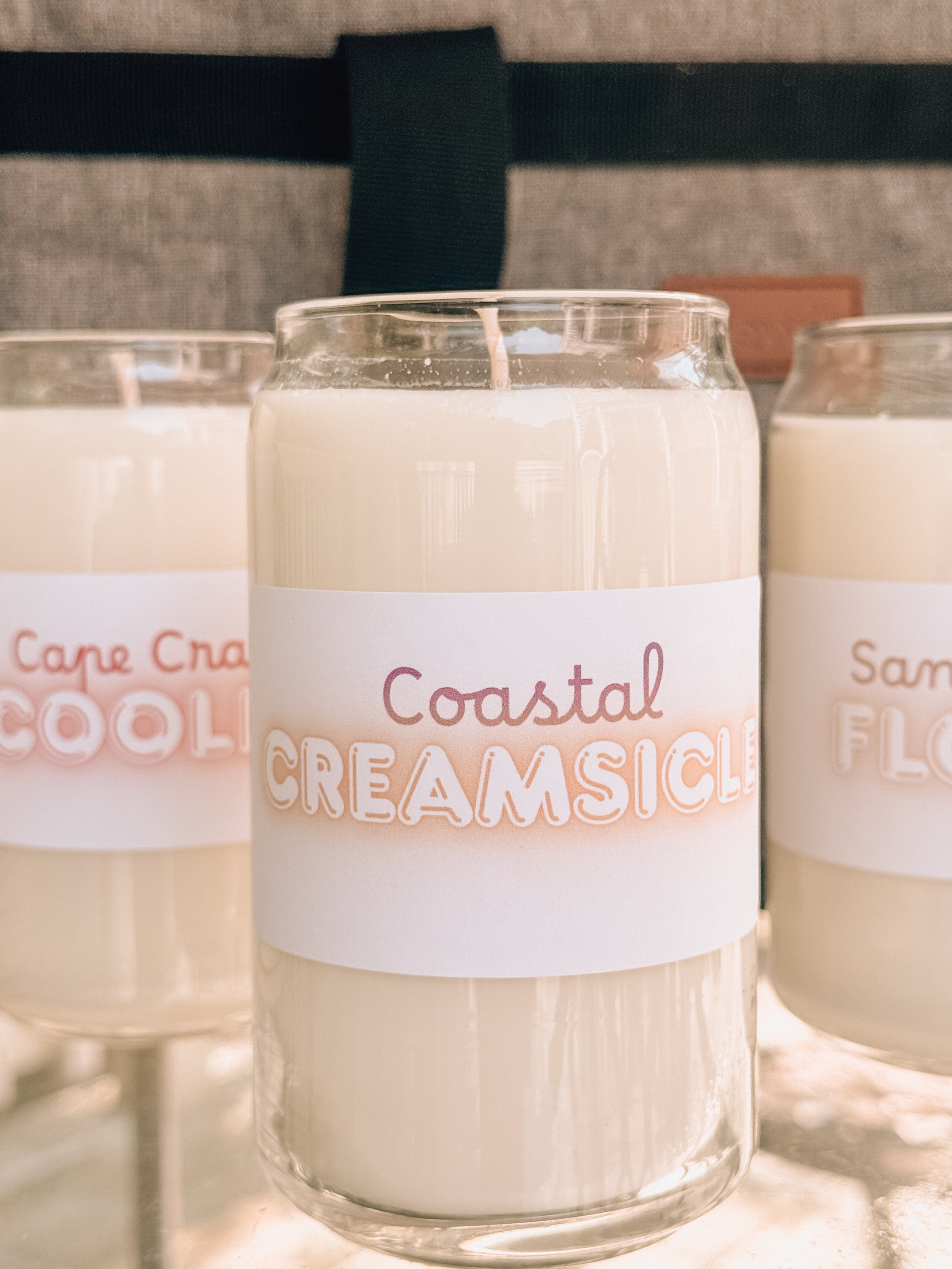 The_Happy_Lotus_Candles_Pour_A_Pint_Coastal_Creamsicle_1.jpg.JPG