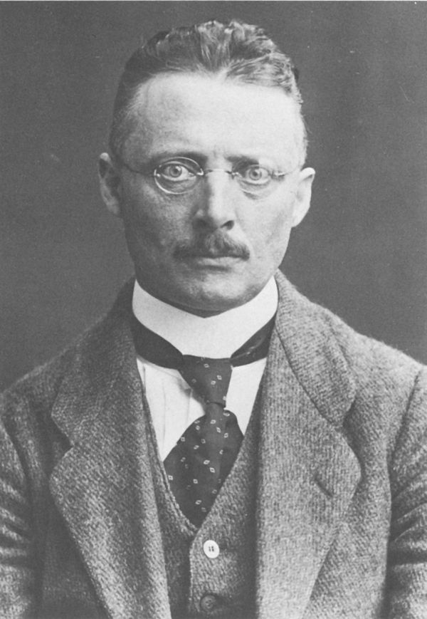 Ernst Fischer wants the commissars to read Kafka