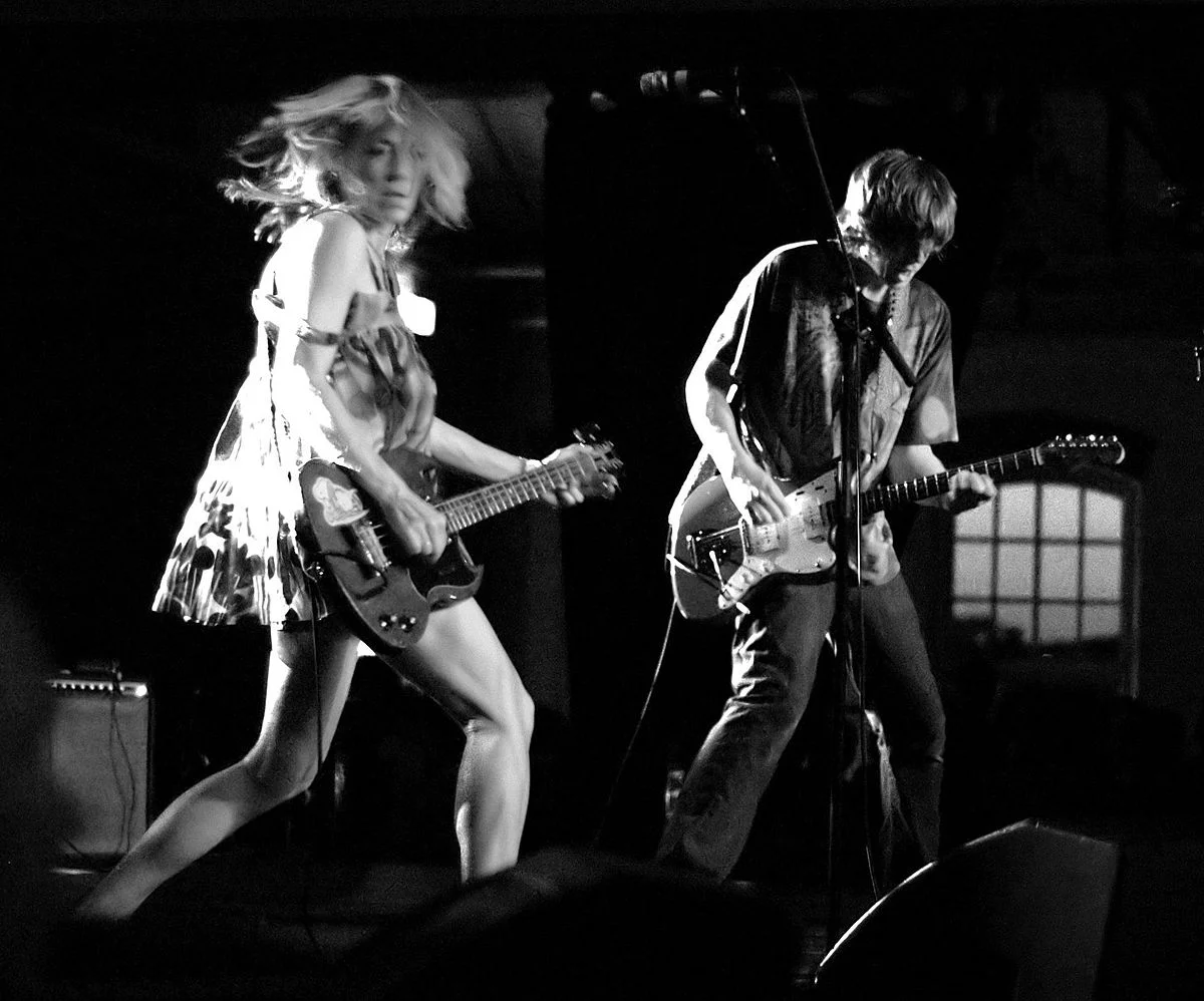 Sonic Youth.