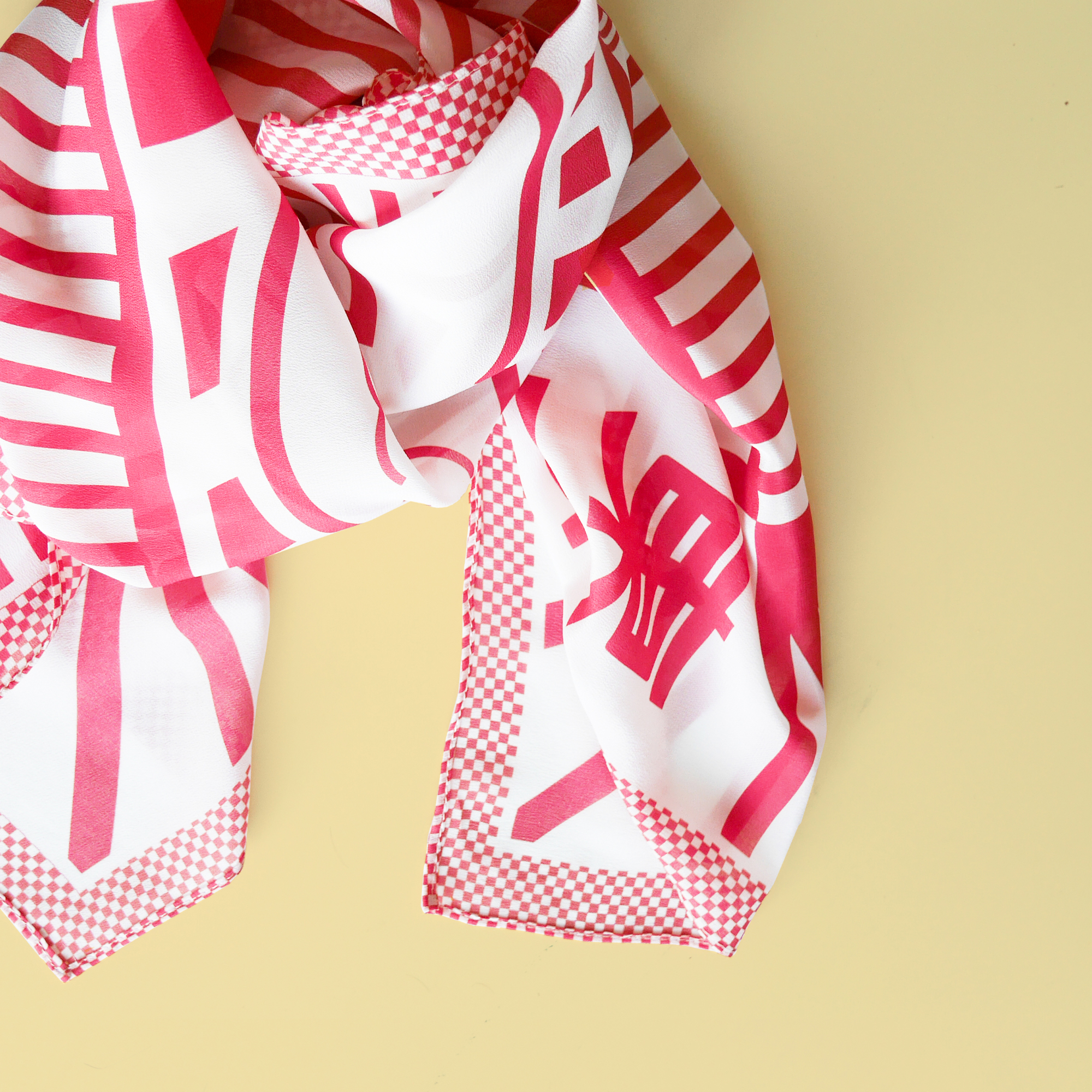 Bunny_4_Scarf_Roll_1.jpg