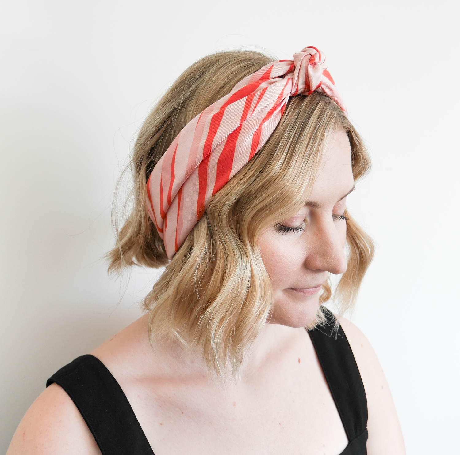 Wild_Zebra_Scarf_2.png