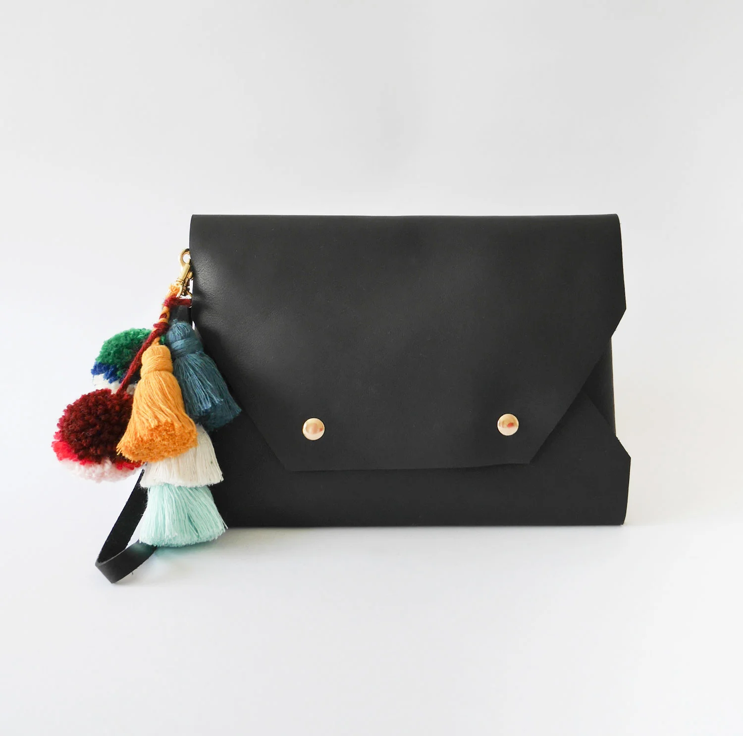 HUS_Leather_Clutch_Black_Tassel_1.jpg