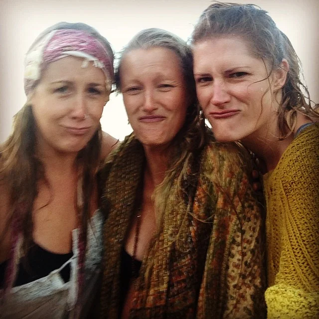 Me, Hayley & Ashleigh seeing the funny side... kinda... ;)
