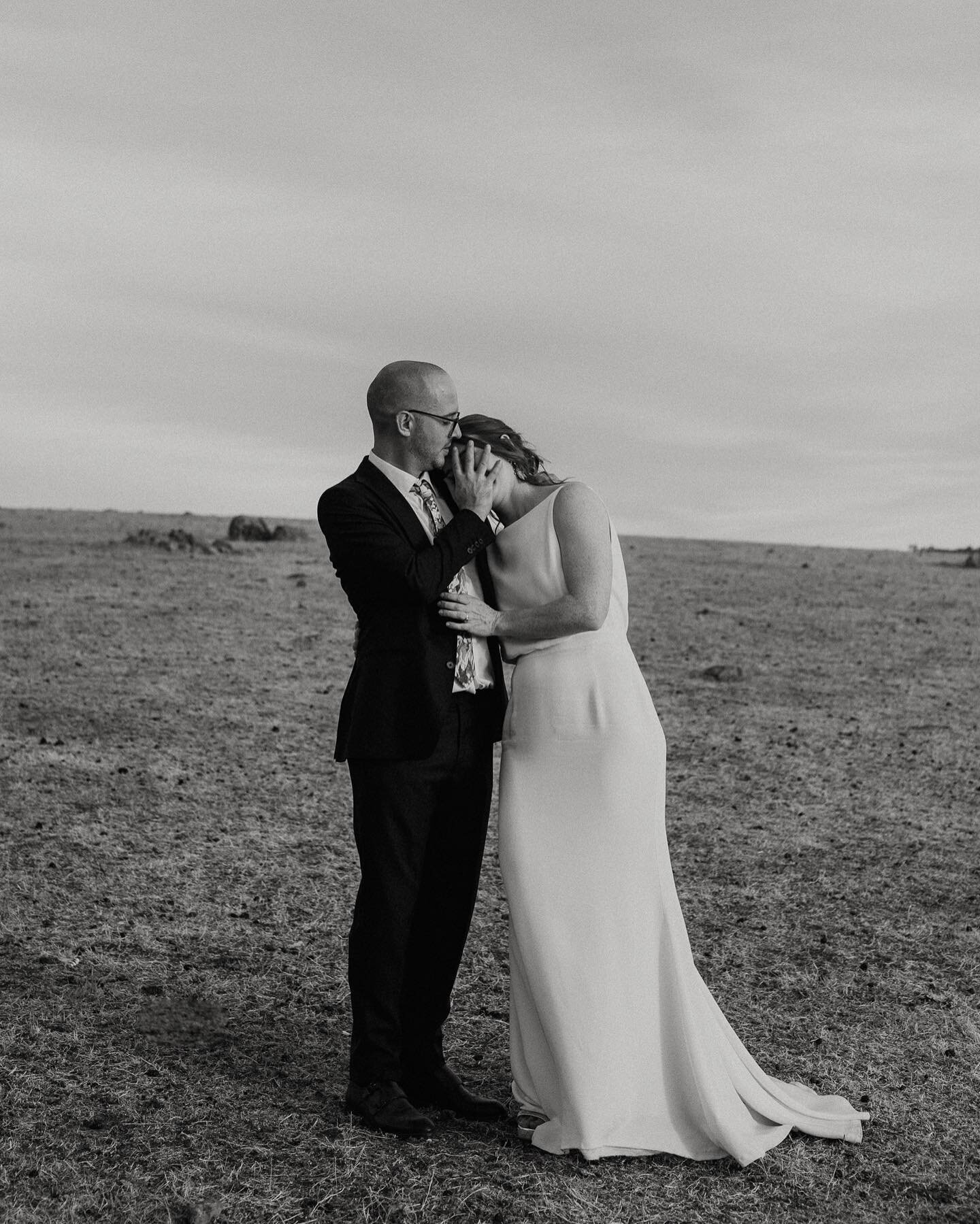 &ldquo;Corey, put your hand on Bronte&rsquo;s face and bring her in for a kiss..&rdquo; wasn&rsquo;t the best way to get the shot I wanted. But I like how this one turned out even better.