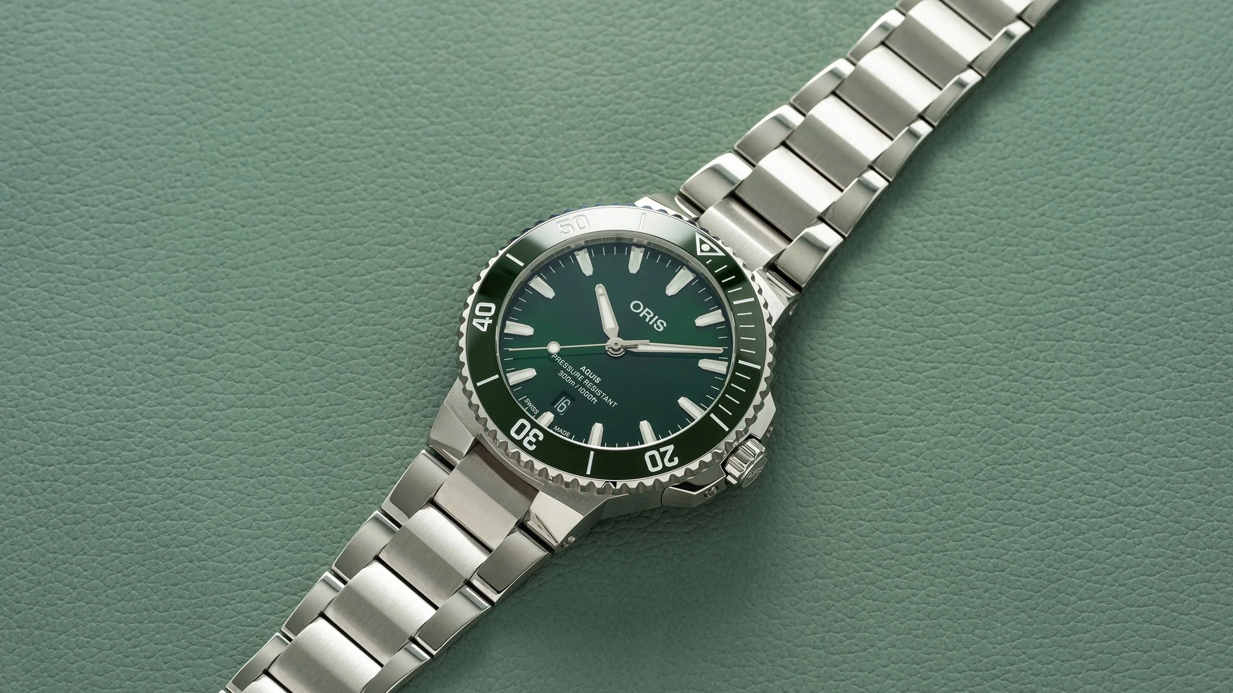 Oris Aquis Date