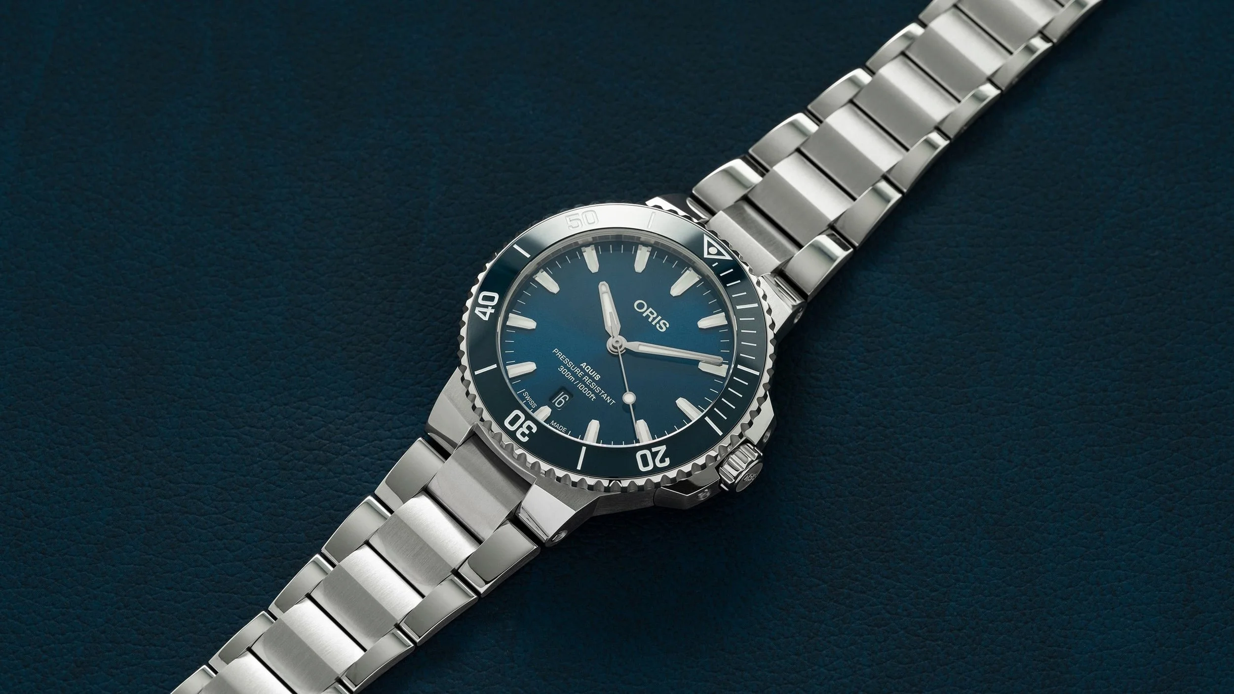 Oris Aquis Date
