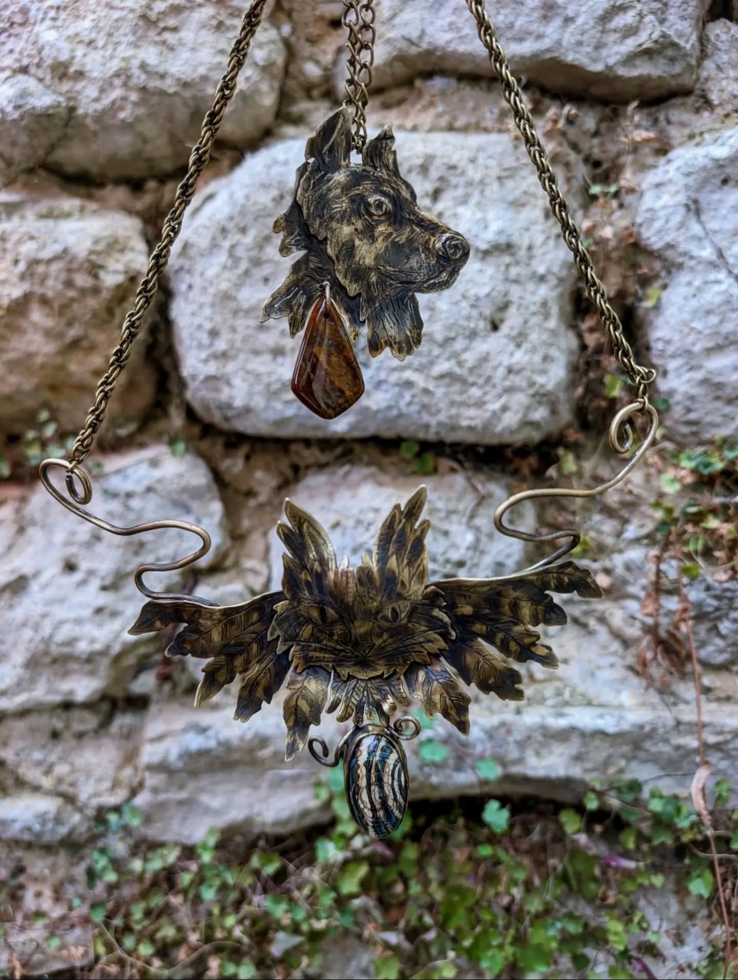 In memory of my lost Familiars, our lost Friends, a Heirloom to Remember Forever, a Treasure to cherish close to our heart.

So far I have finished 2 of the 3 guardian familiars I wish to bring to a Surprise Land for a photoshoot.

I cannot wait to s
