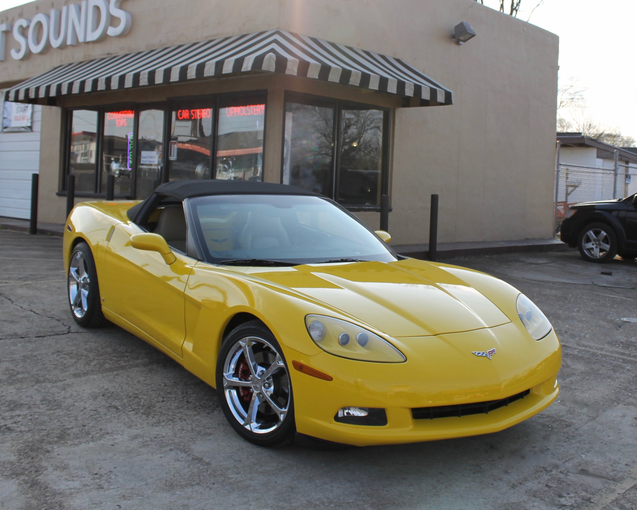 CONVERTIBLE TOPS 