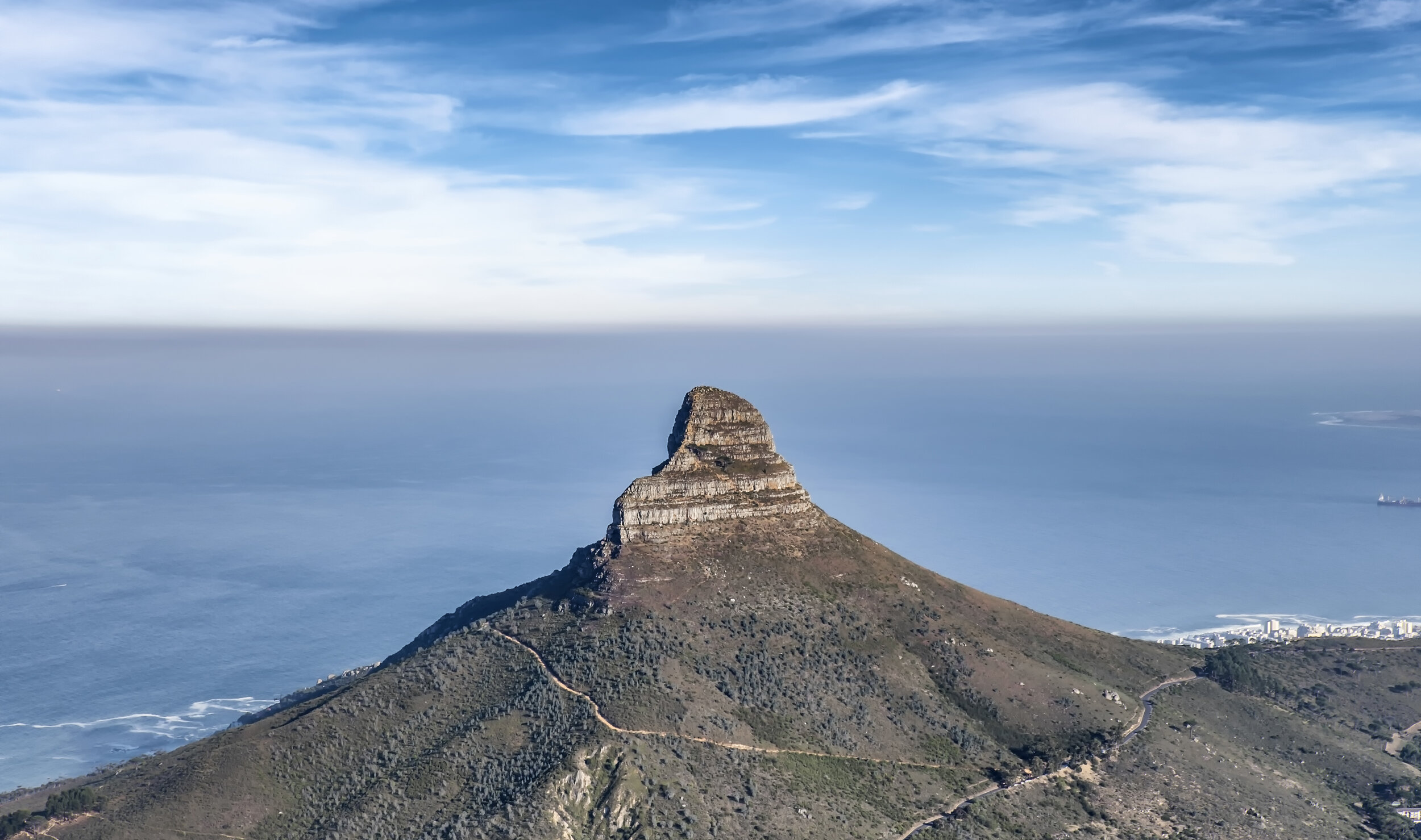 LionsHeadCenter.jpg