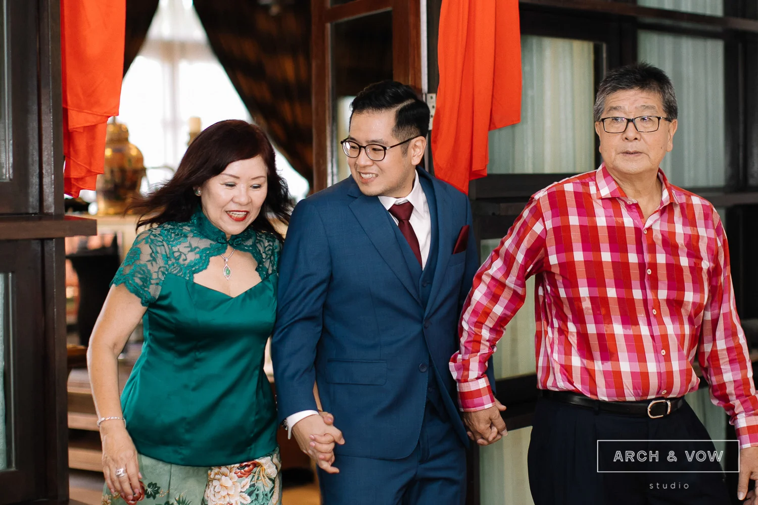Kean Sheen & Mag AM121.jpg