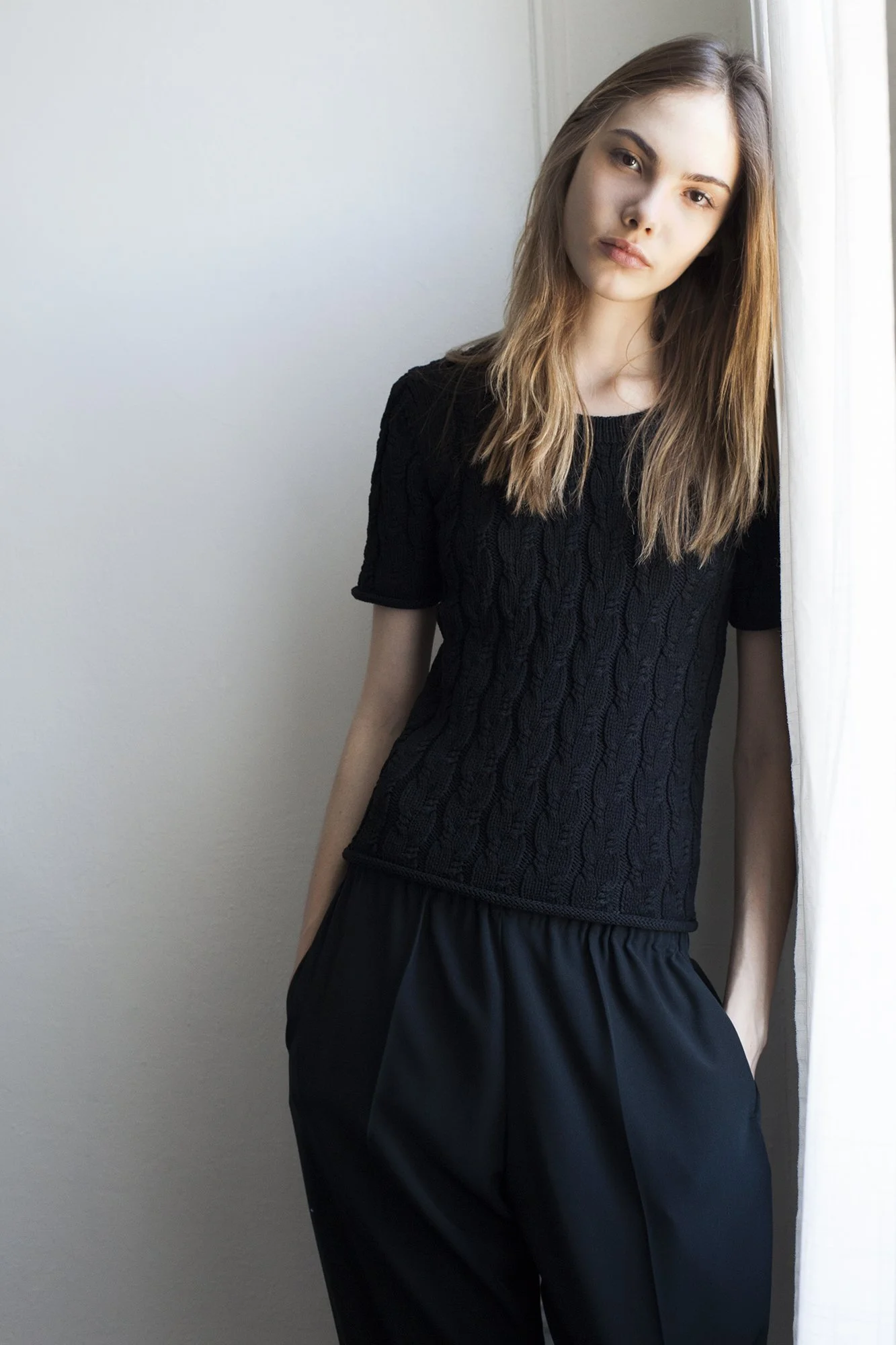 Woman_Fashion_Portrait_IMG_5880_2000.jpg