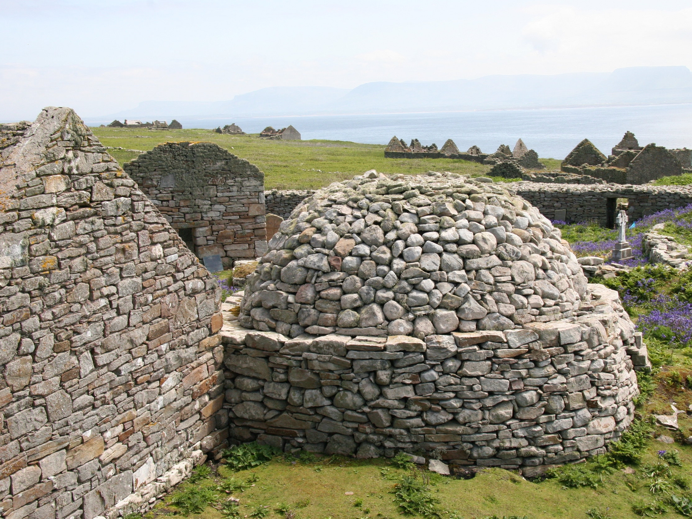 Ancient Beehive Huts, Innisburray