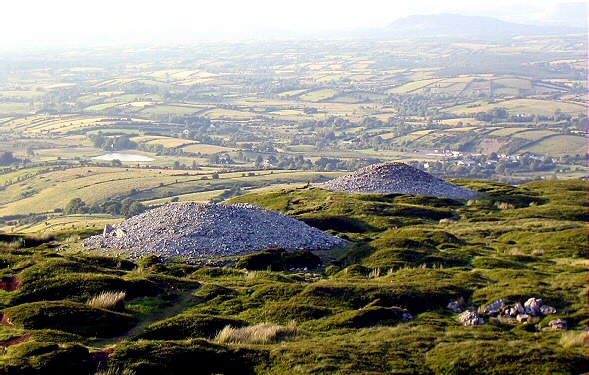 Carrowkeel Tombs.jpg