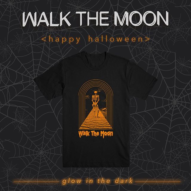 HALLOWEEN draws near.... and mysteriously this spooky &lsquo;One Foot&rsquo; tee has appeared in our online store.&nbsp;&nbsp;turn out the lights + get your glow on&hellip; IF YOU DARE! MUAAAAAHHAHHAHAHAHAHA
store.walkthemoon.com