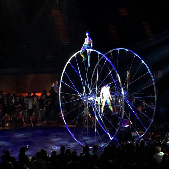 Cirque du soleil show at the forum septimo #cirquedusoleil #septimodiasodastereo #happy