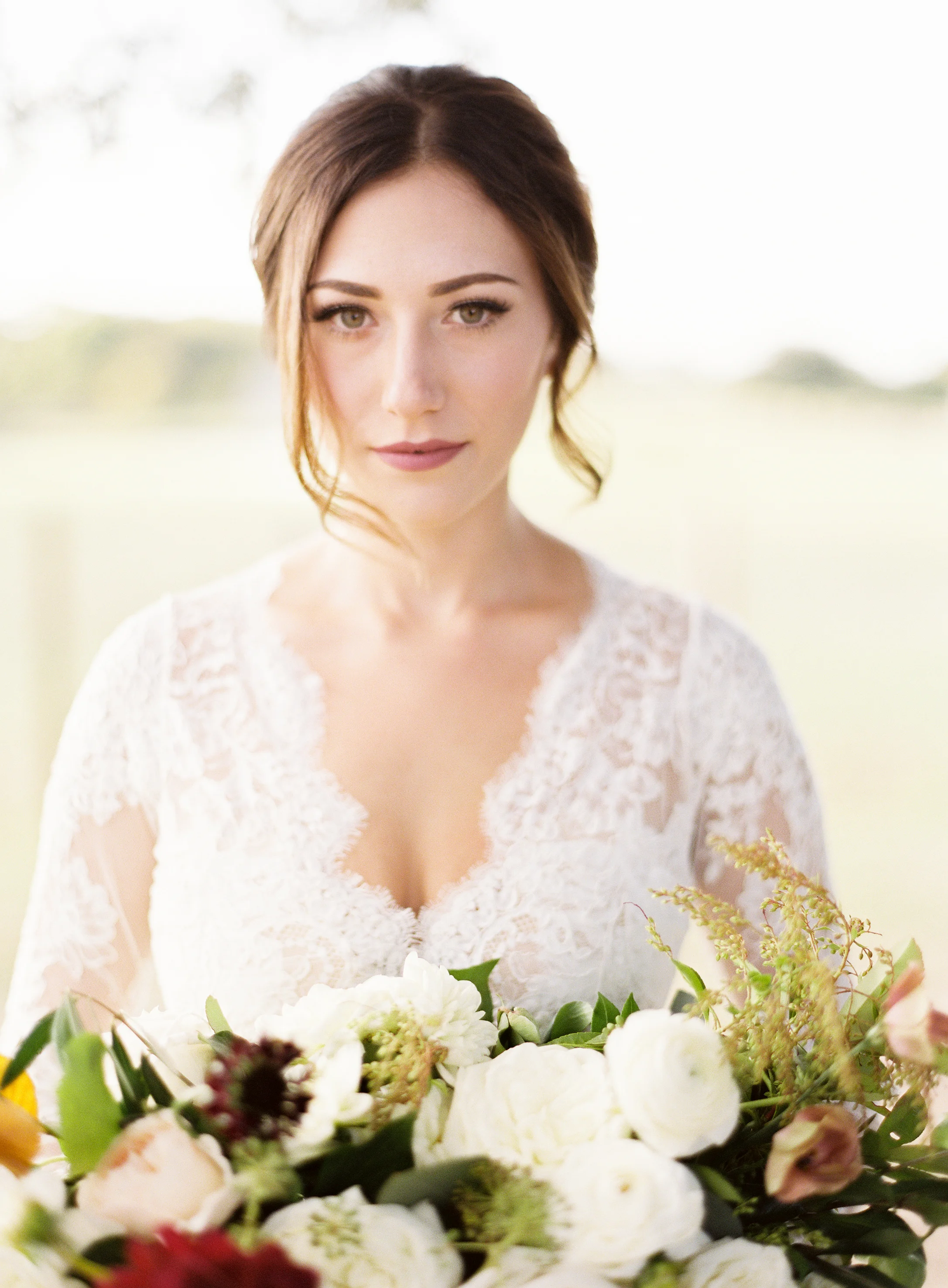 Stunning backyard wedding at a horse ranch, by Dallas destination wedding photographer Tracy Enoch