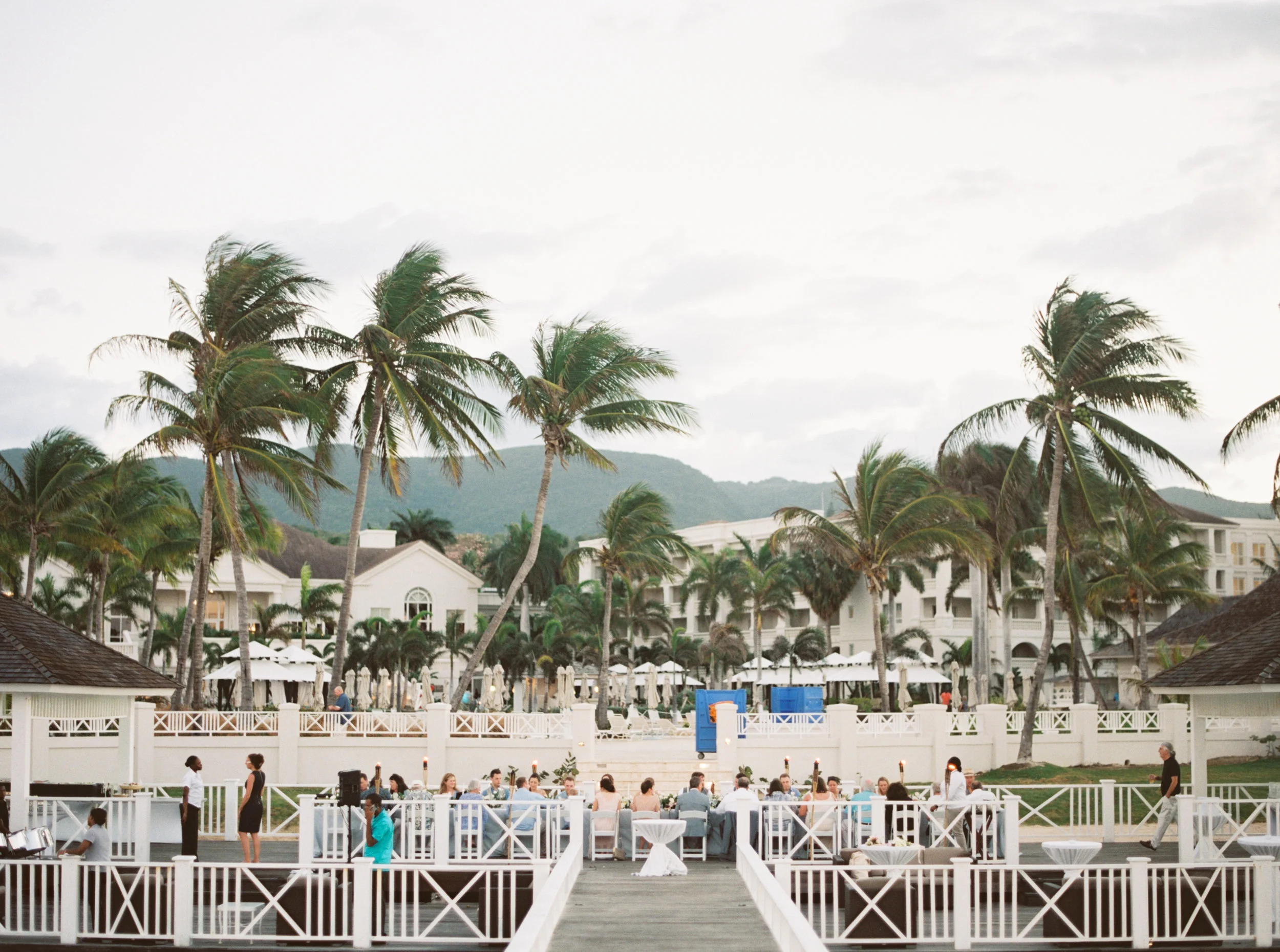 Jamaica destination wedding by Dallas destination wedding photographer Tracy Enoch