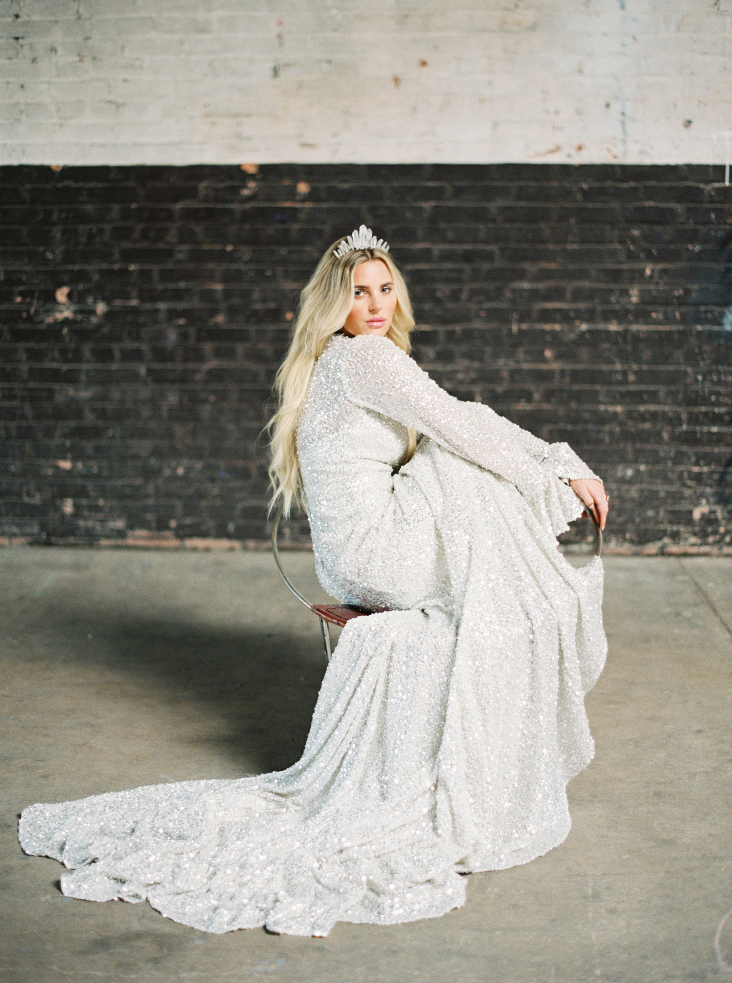 Brides of North Texas Stargazer Fall/Winter wedding editorial, by Dallas destination wedding photographer Tracy Enoch