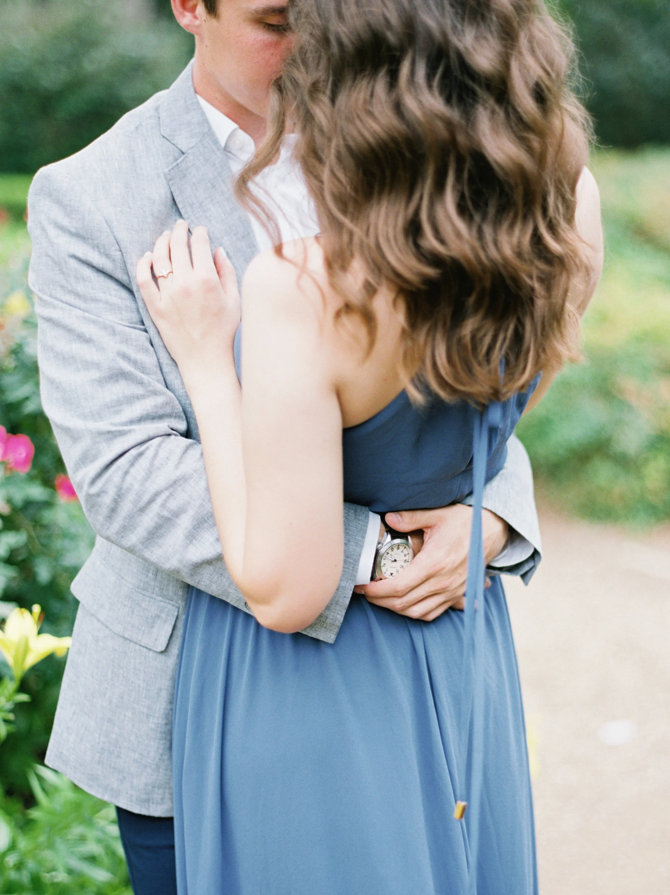 Garden engagement photos by Dallas destination wedding photographer Tracy Enoch